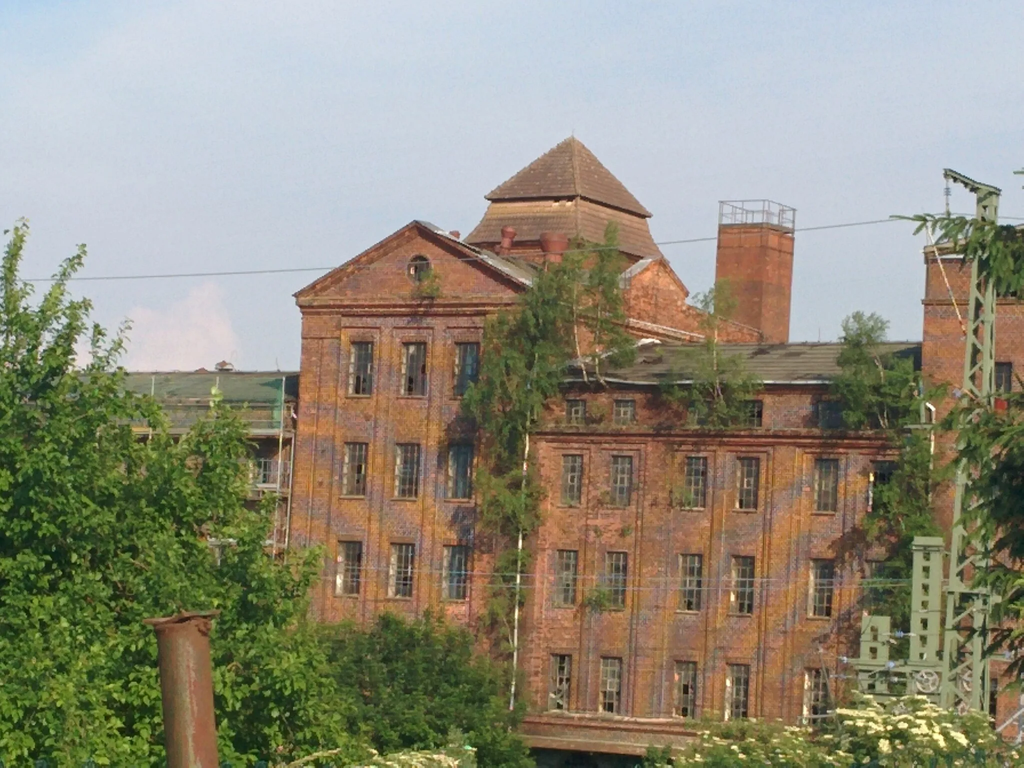 Photo showing: Blick vom Ende der Schulstraße auf die Mühle Bad Kleinen