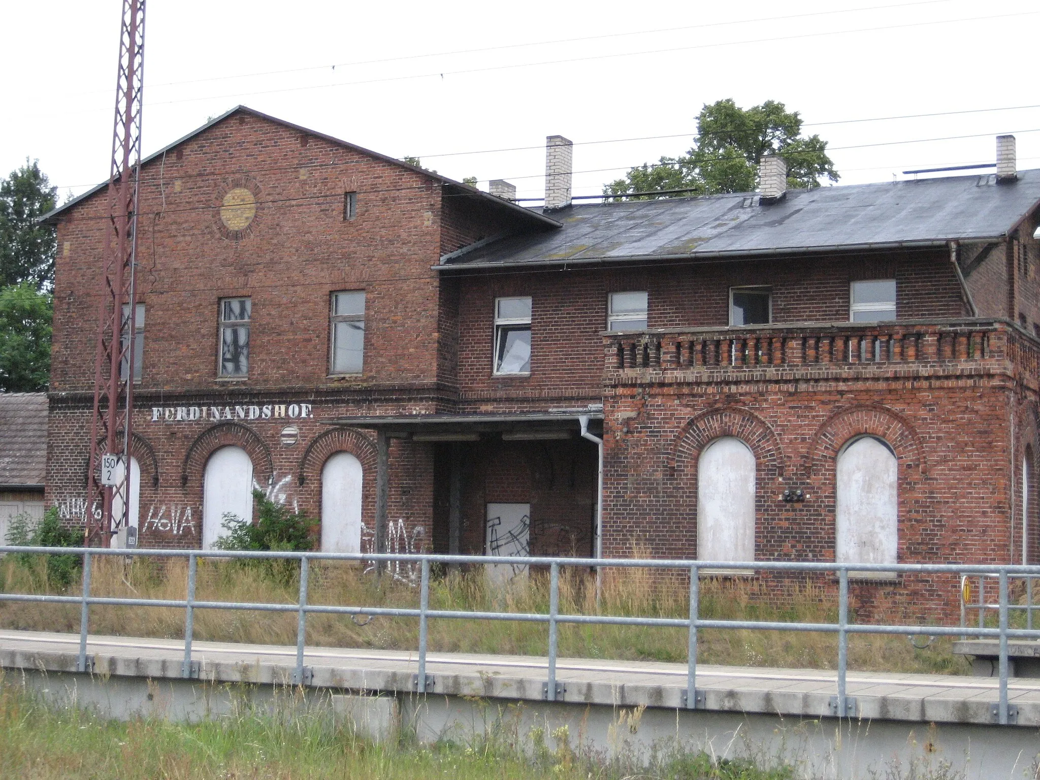 Photo showing: Der Bahnhof von Ferdinandshof.