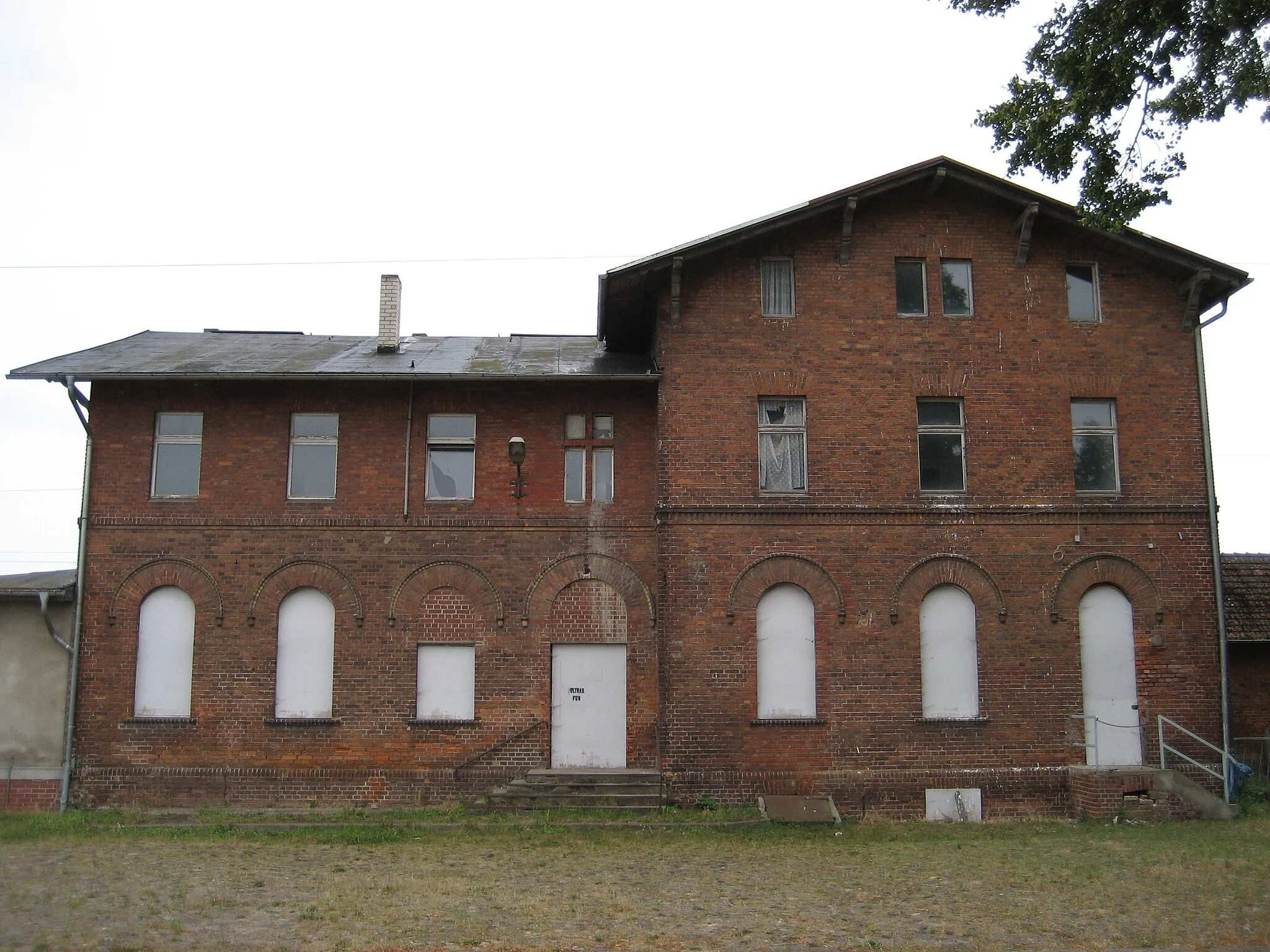 Photo showing: Der Bahnhof von Ferdinandshof.