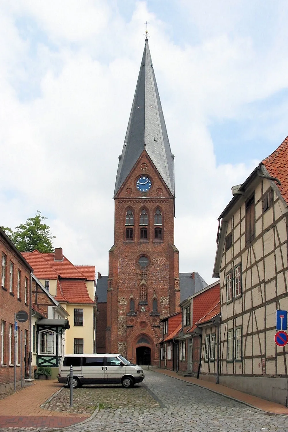 Photo showing: Lutheran church in Hagenow, disctrict Ludwigslust, Mecklenburg-Vorpommern, Germany