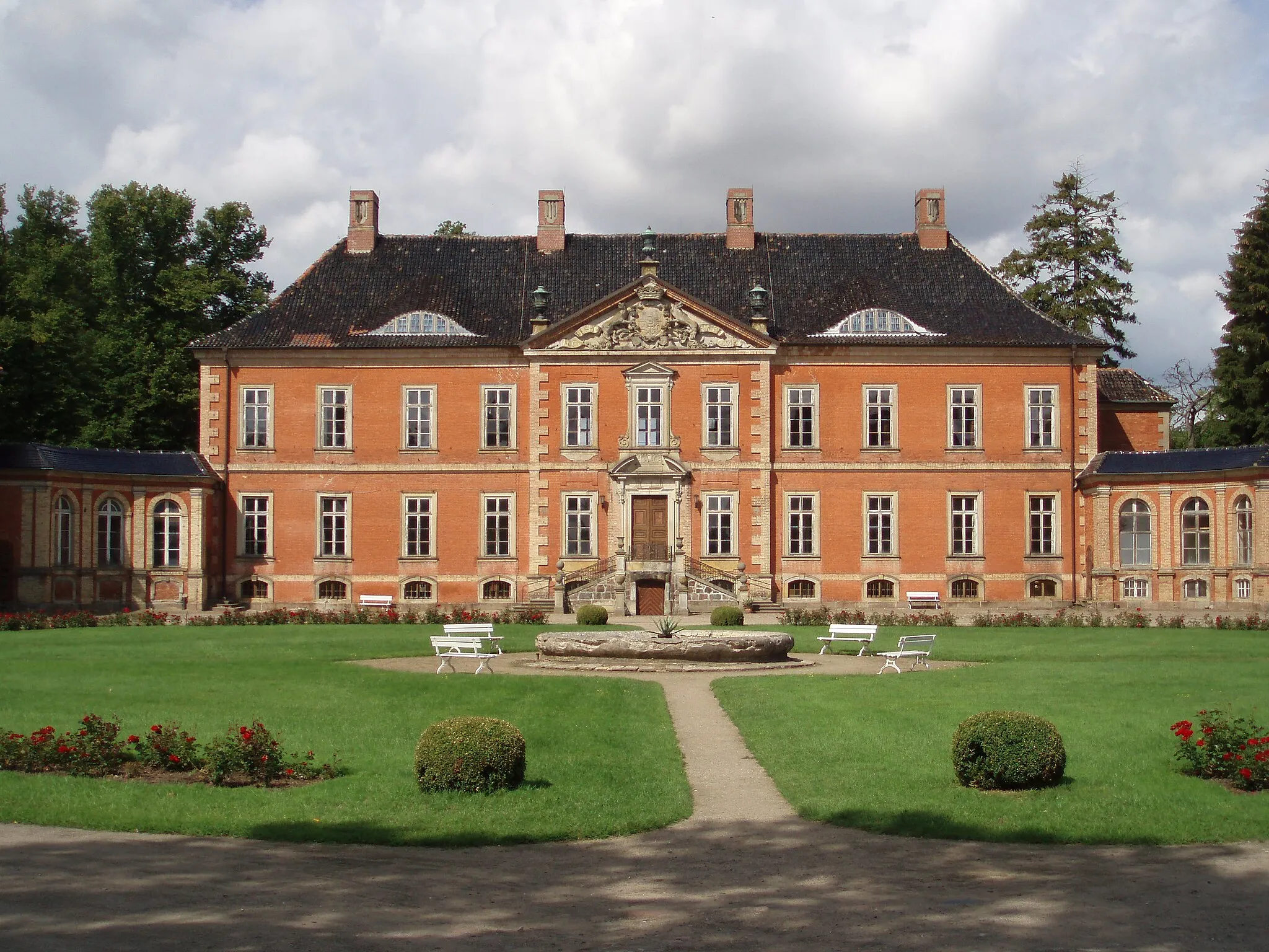 Photo showing: Schloss Bothmer: Hauptgebäude