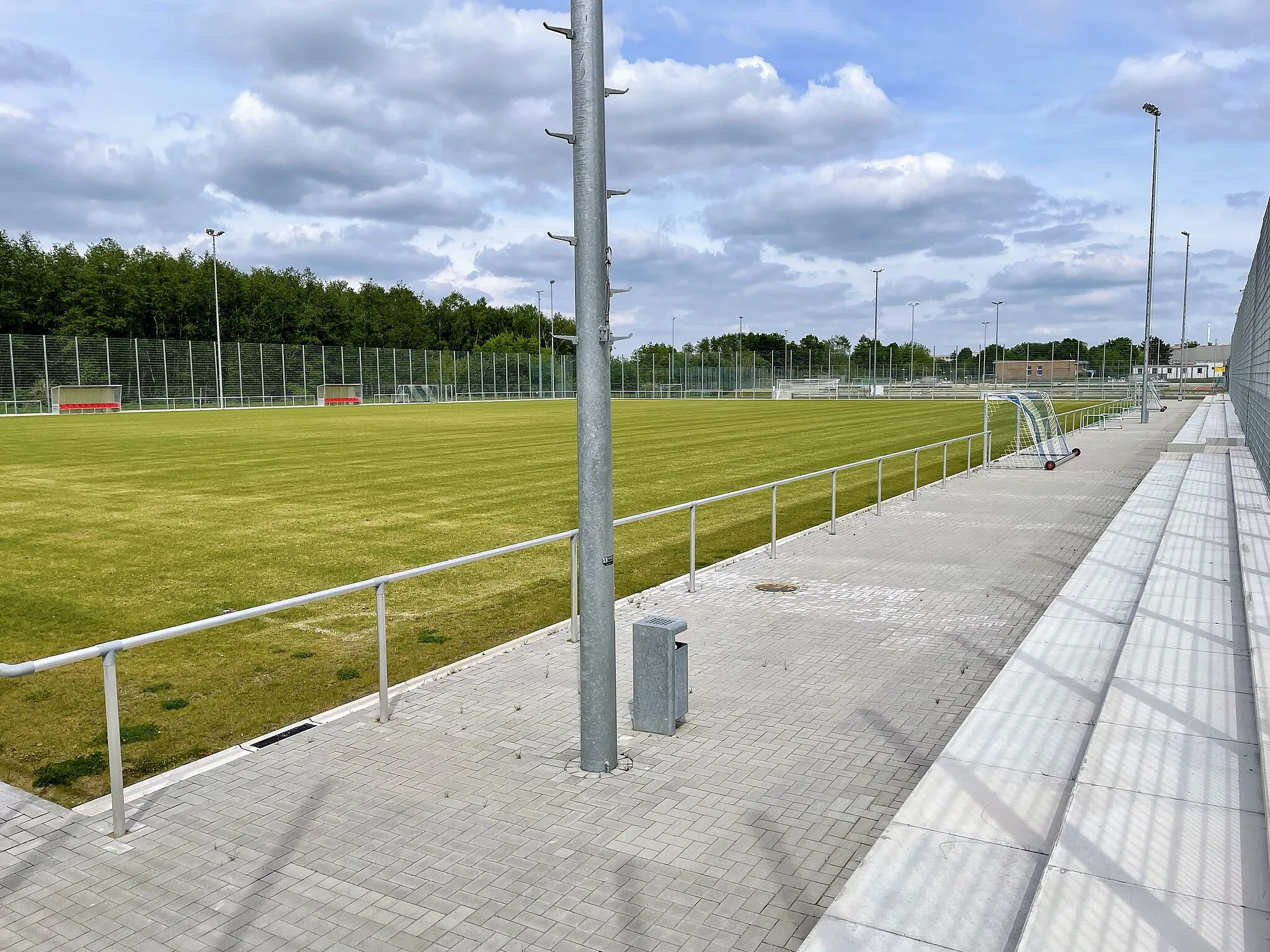 Photo showing: neu gebauter Rasenplatz im Sportpark Lankow für die SG Dynamo Schwerin