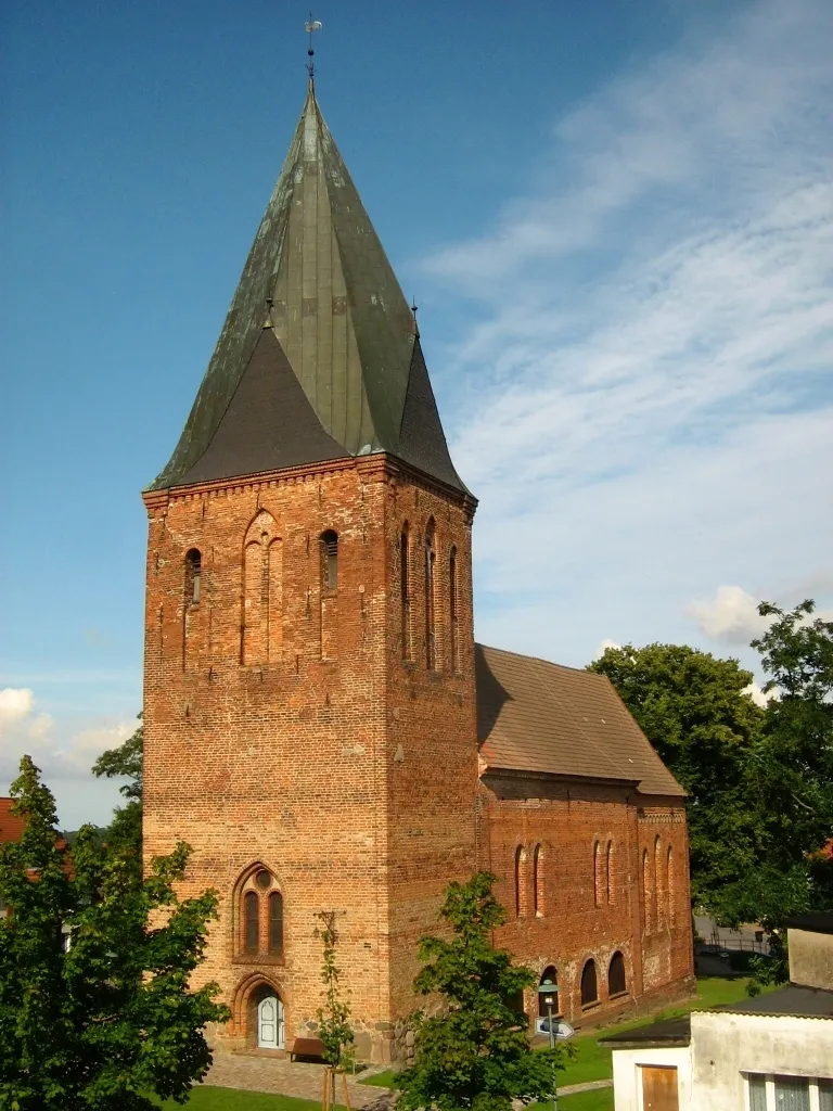 Photo showing: Stadtkirche in Marlow (Landkreis Vorpommern-Rügen, Mecklenburg-Vorpommern).