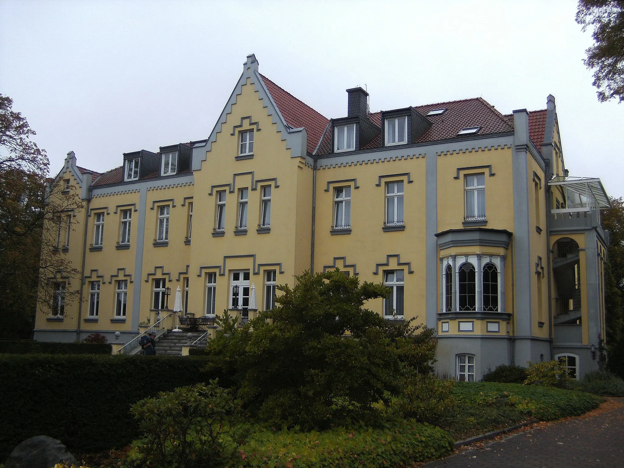 Photo showing: Schloss Wendorf in Möllenhagen-Wendorf, Mecklenburg-Vorpommern