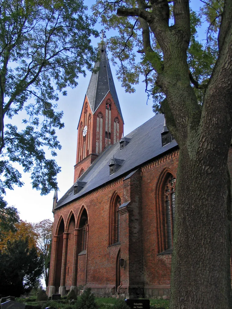 Photo showing: Kirche in Prohn