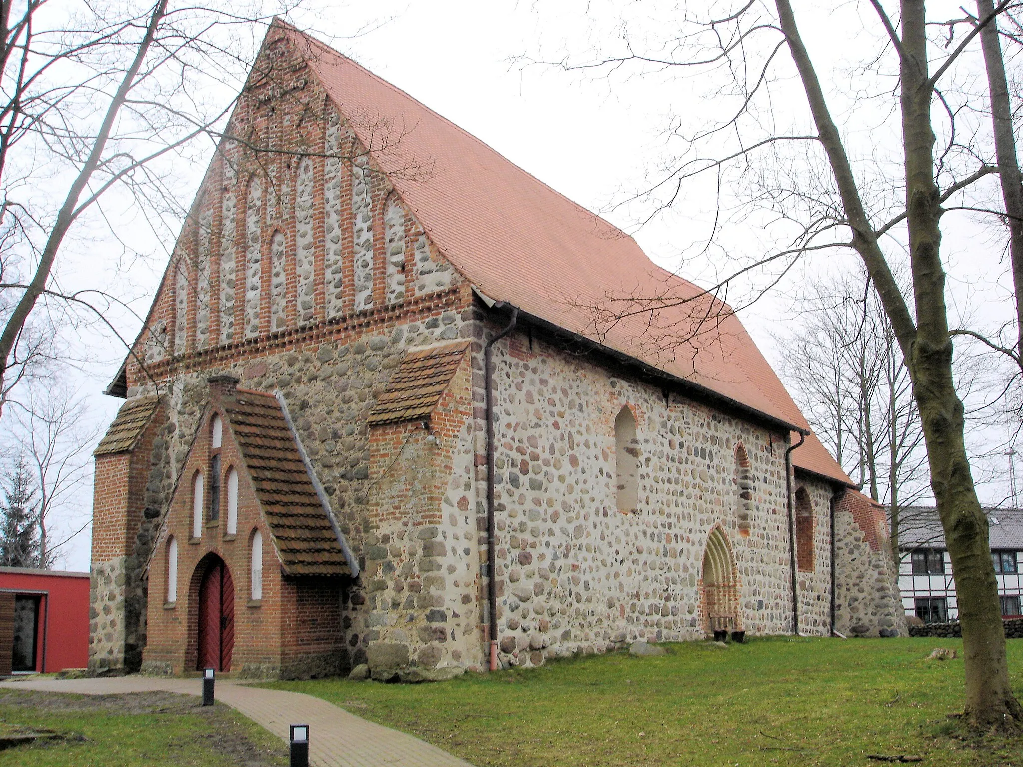 Photo showing: Kirche in Vilz bei Tessin (Mecklenburg) / Church in Vilz near Tessin (Mecklenburg-Western Pomerania)