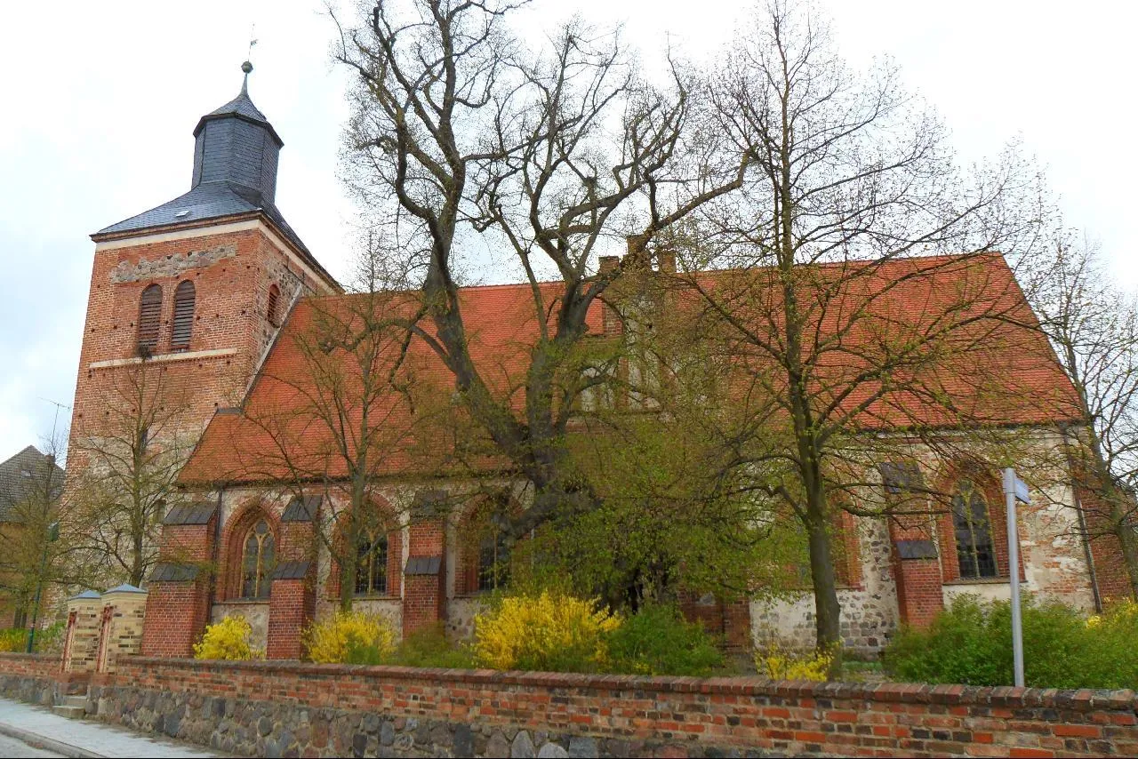 Photo showing: Kirche Wesenberg