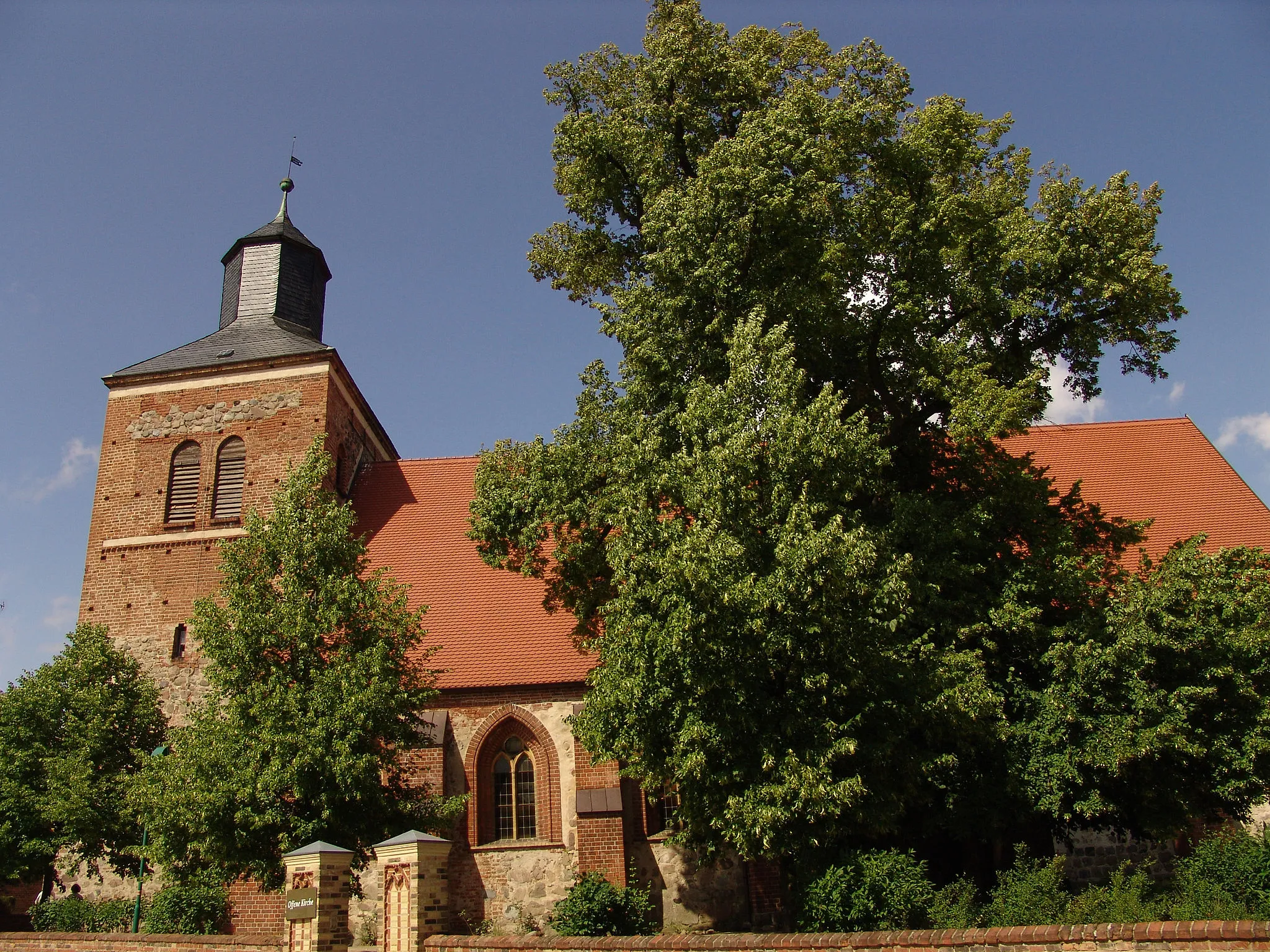 Photo showing: Kirche in Wesenberg