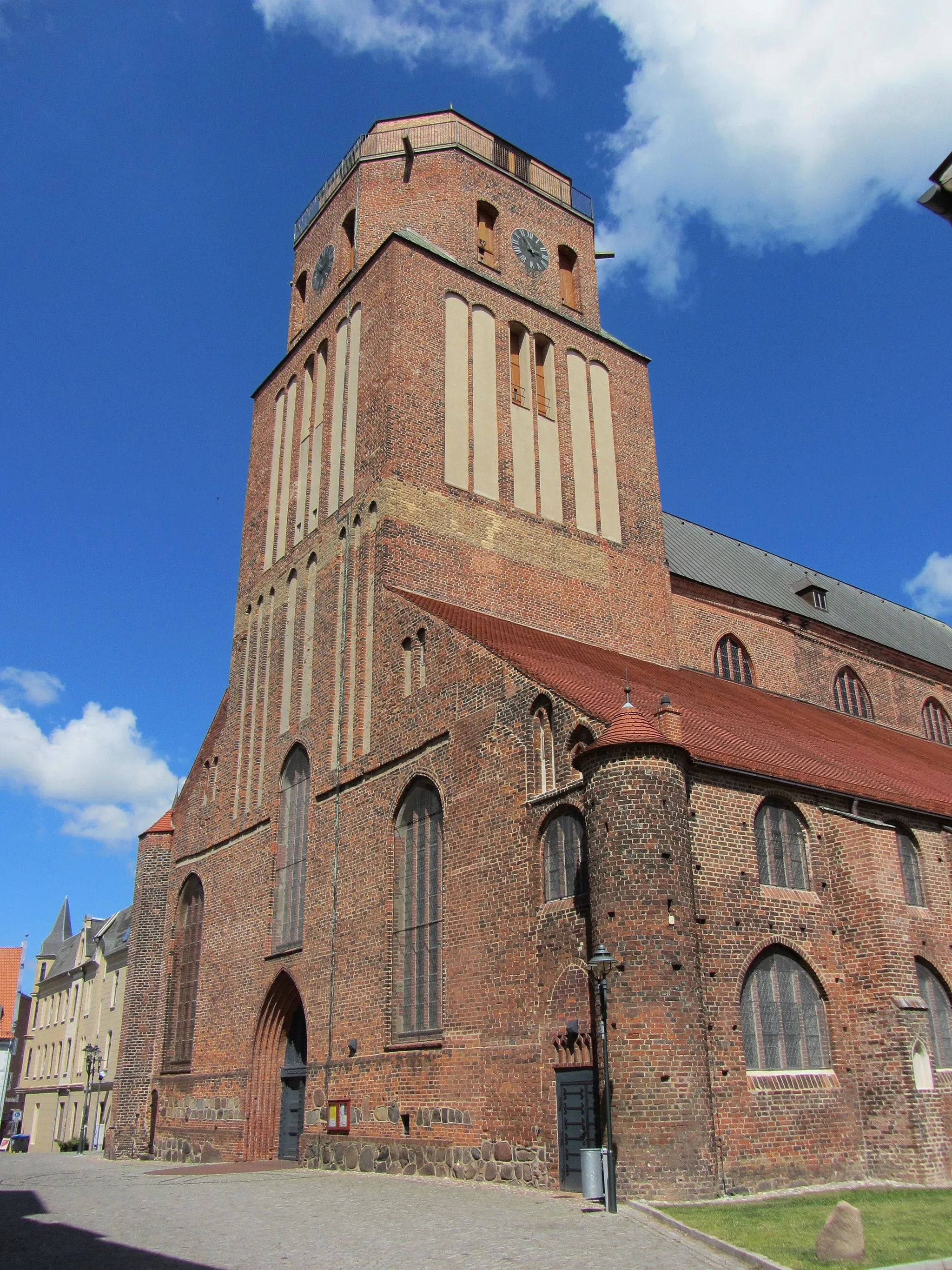 Photo showing: Church St. Petri in Wolgast, district Vorpommern-Greifswald, Mecklenburg-Vorpommern, Germany