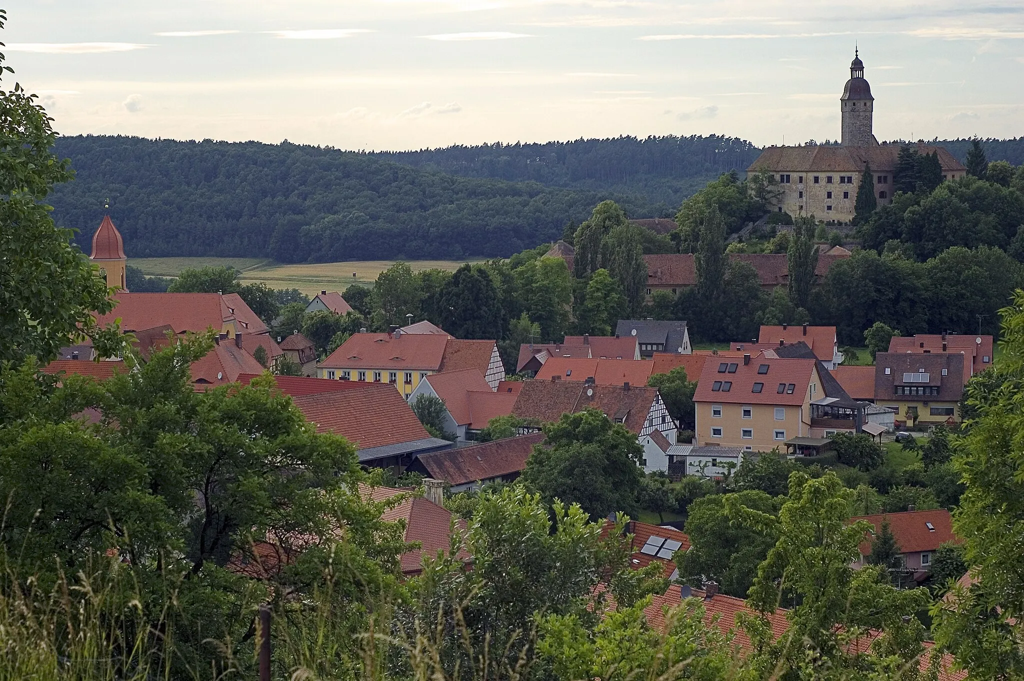 Photo showing: Virnsberg and Virnsberg castle, Flachslanden, Germany