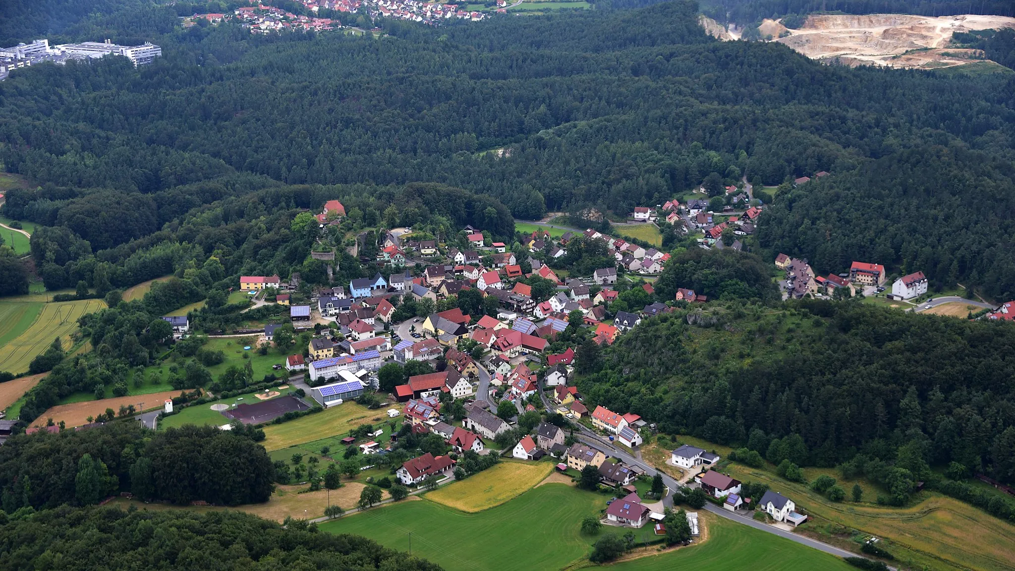 Photo showing: Hartenstein (Mittelfranken), Luftaufnahme (2016)