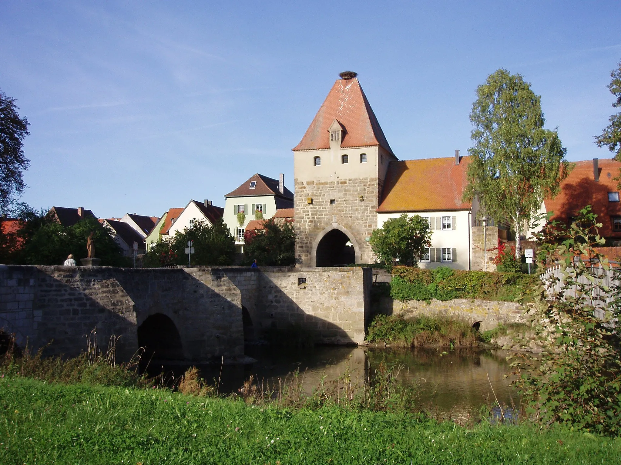 Photo showing: Storchenturm und Altmühlbrücke in Herrieden