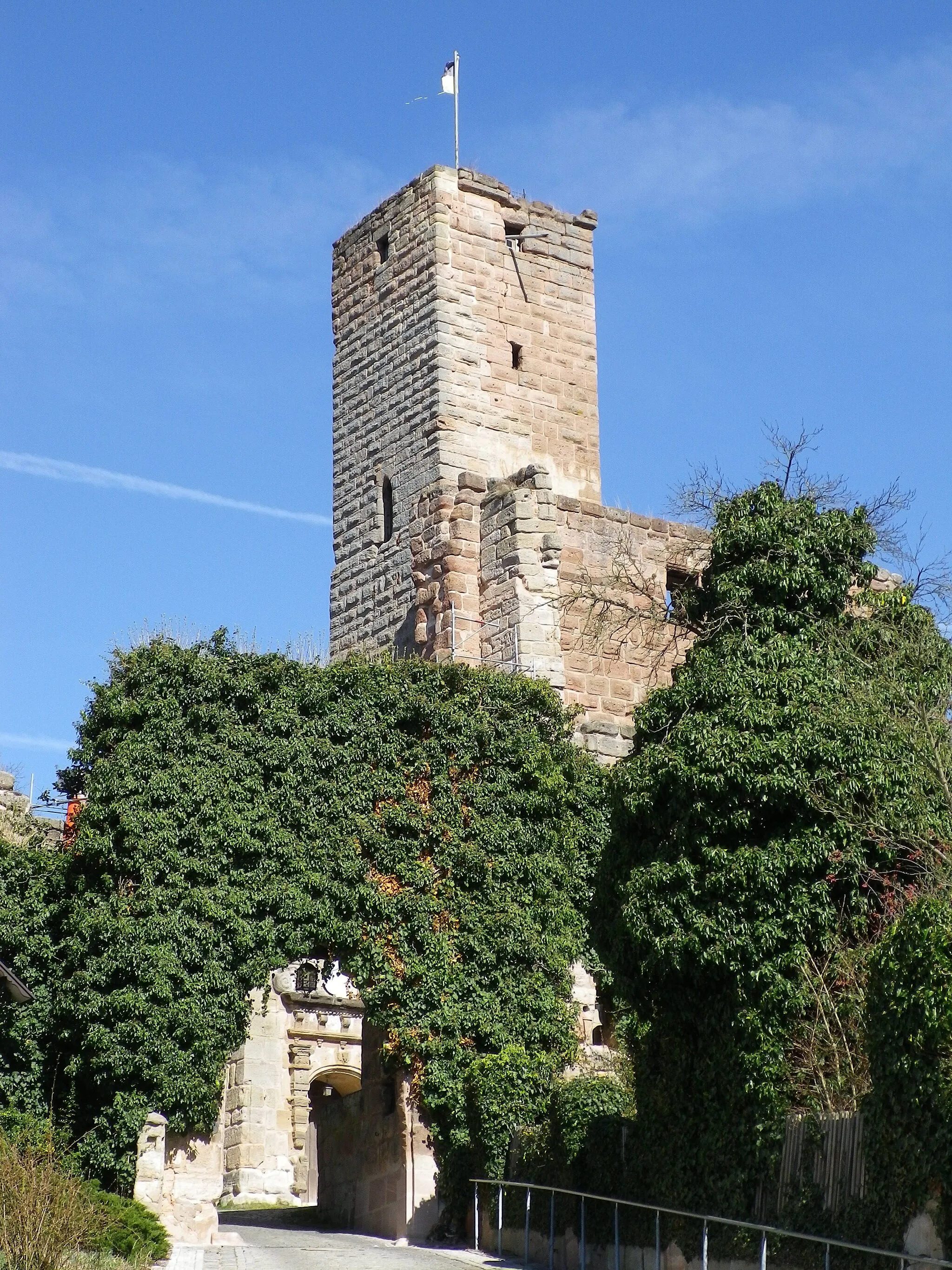 Photo showing: Die Burg Hilpoltstein