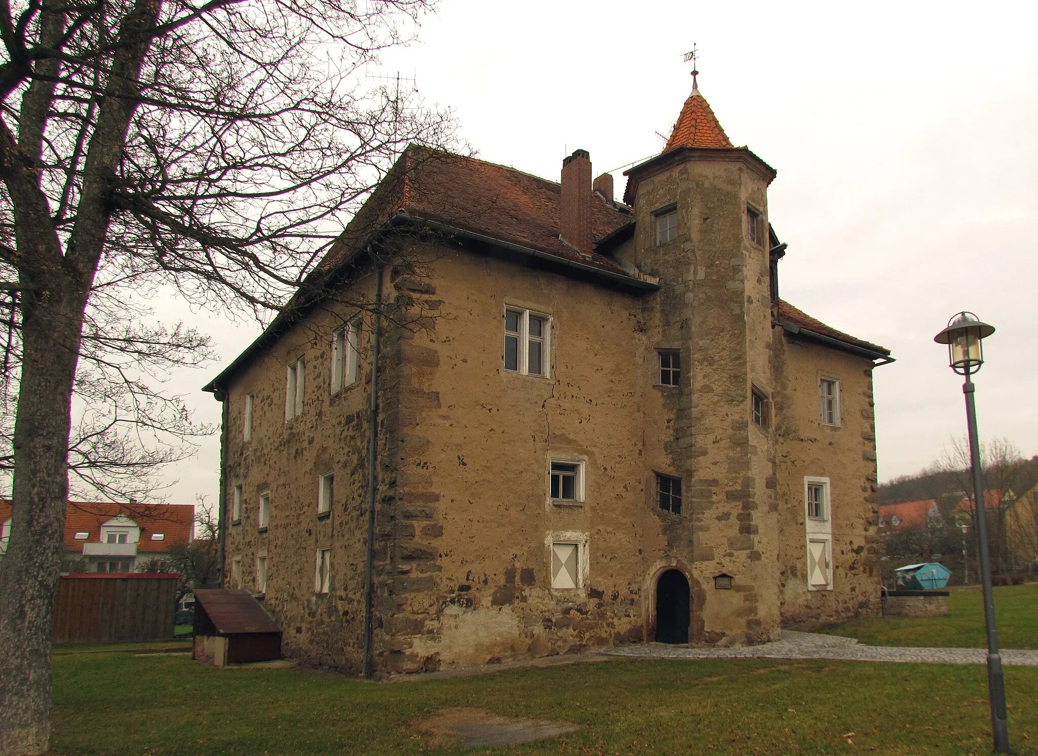 Photo showing: Bildinhalt: Lehrberger Schlösschen im Herbst
Aufnahmeort: Lehrberg, Deutschland