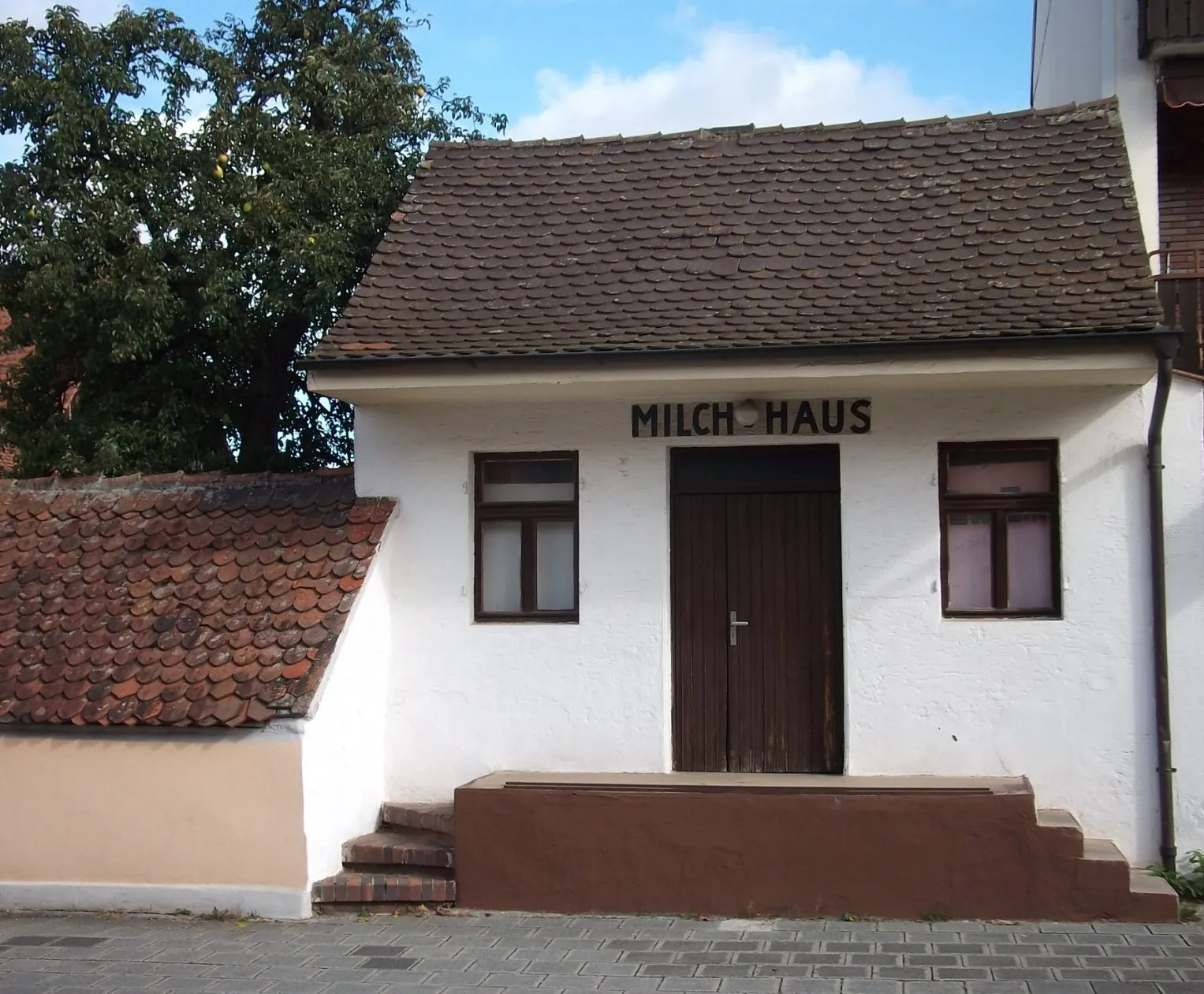 Photo showing: Milchhaus