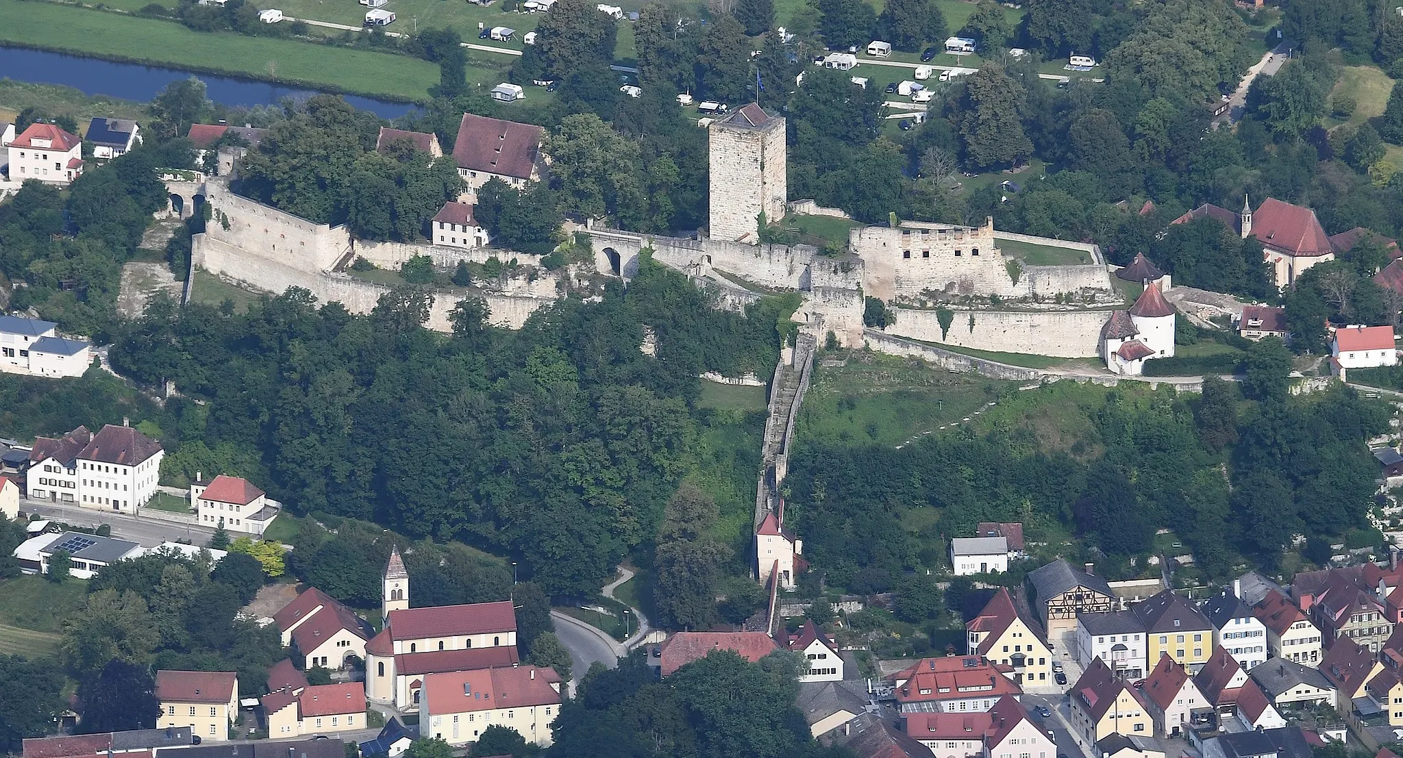 Photo showing: Aerial image of the Burg Pappenheim