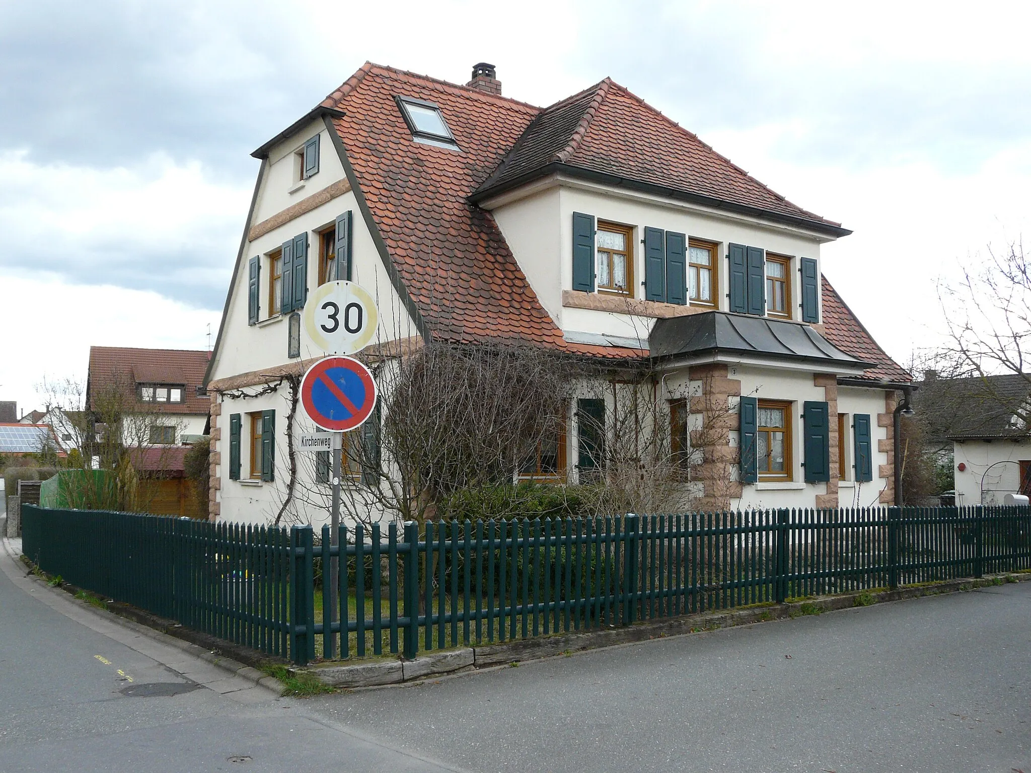 Photo showing: House at Kirchenweg in Röttenbach (bei Erlangen)