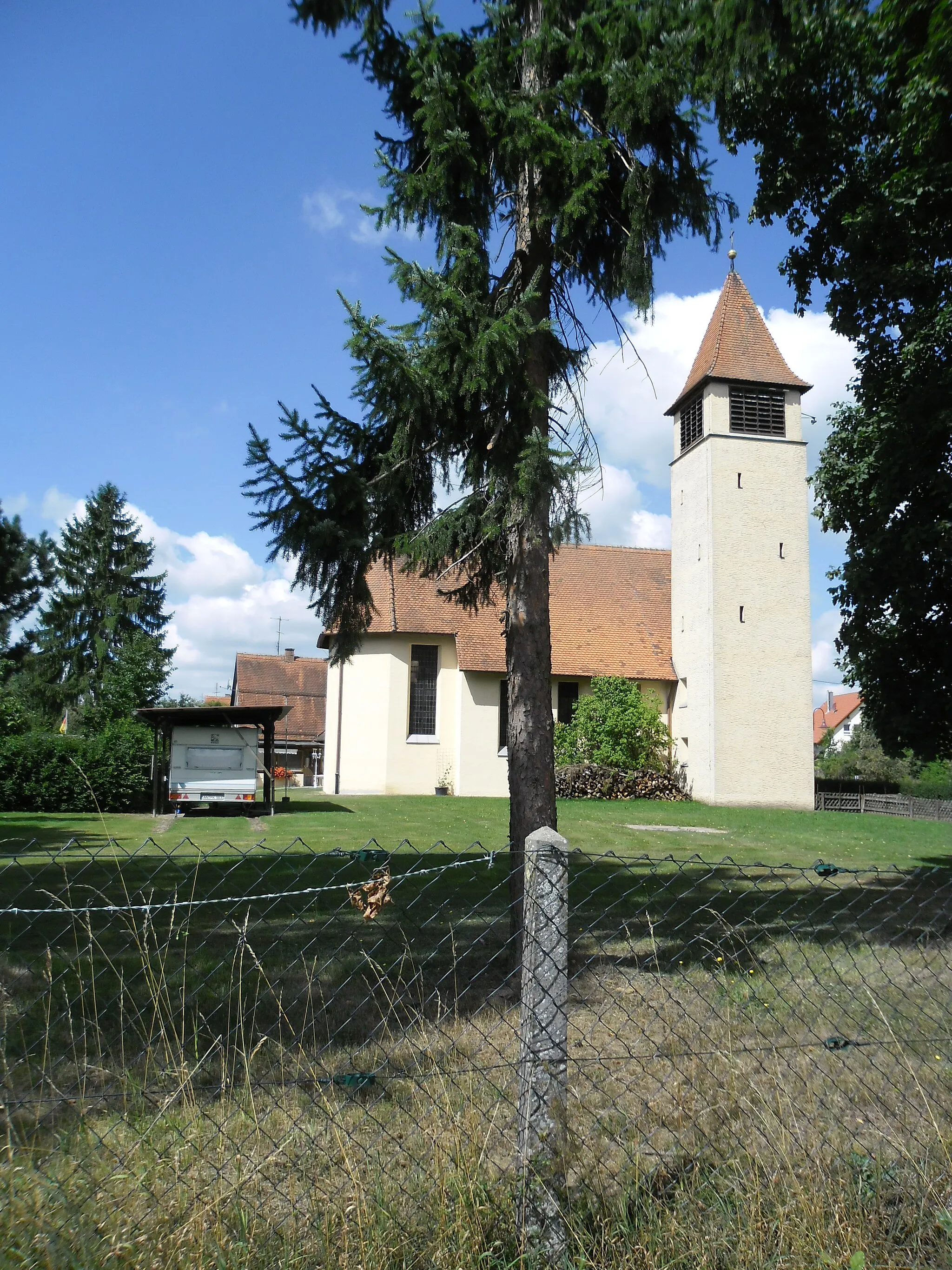 Photo showing: St. Boniface Catholic Church in Schnelldorf (Bavaria)