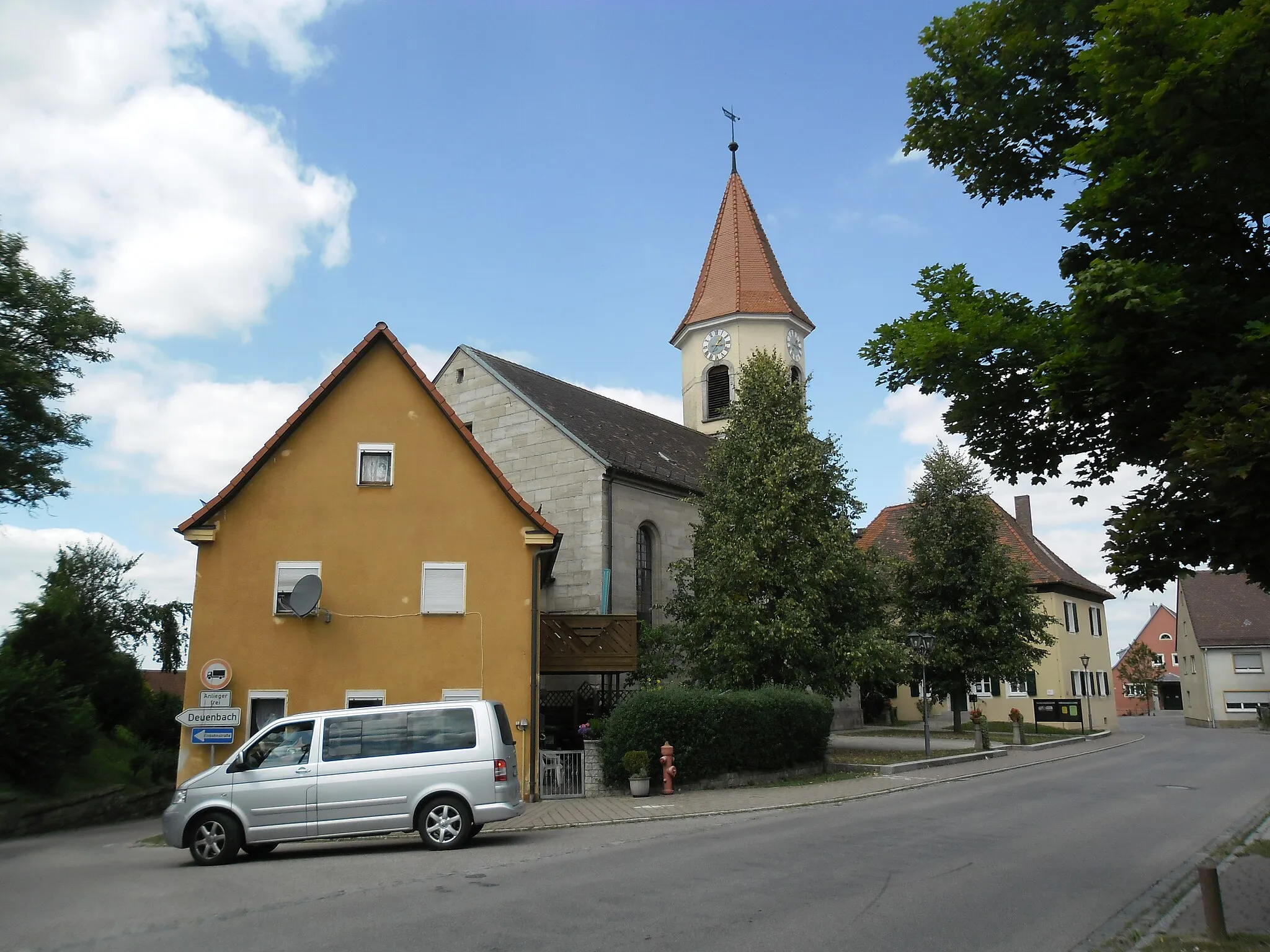 Photo showing: The center of  Schopfloch in Middle Franconia with church (Friedrich-Ebert-Straße)