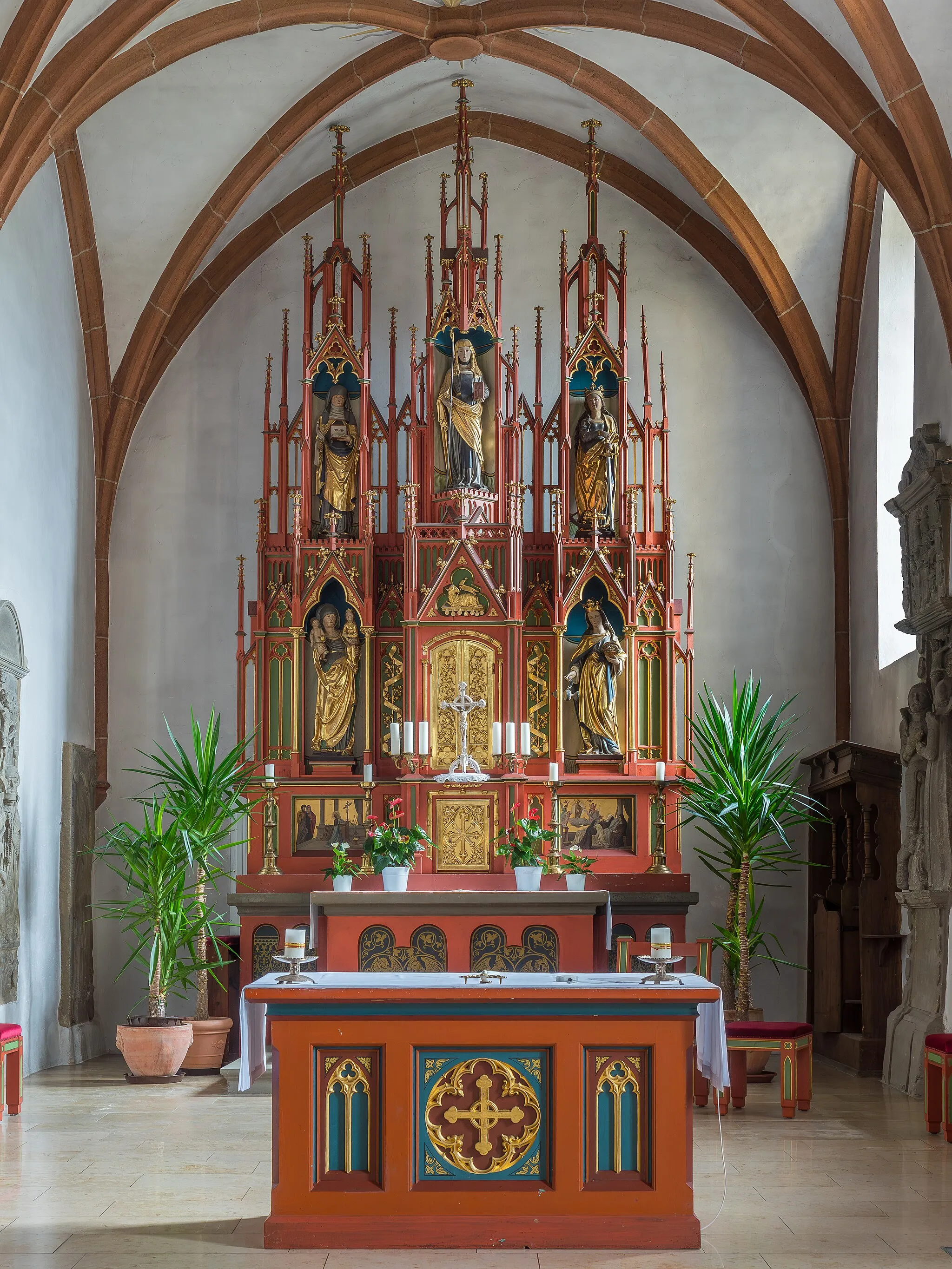 Photo showing: Altar in the Catholic parish church of St. Gertrud in Wachenroth