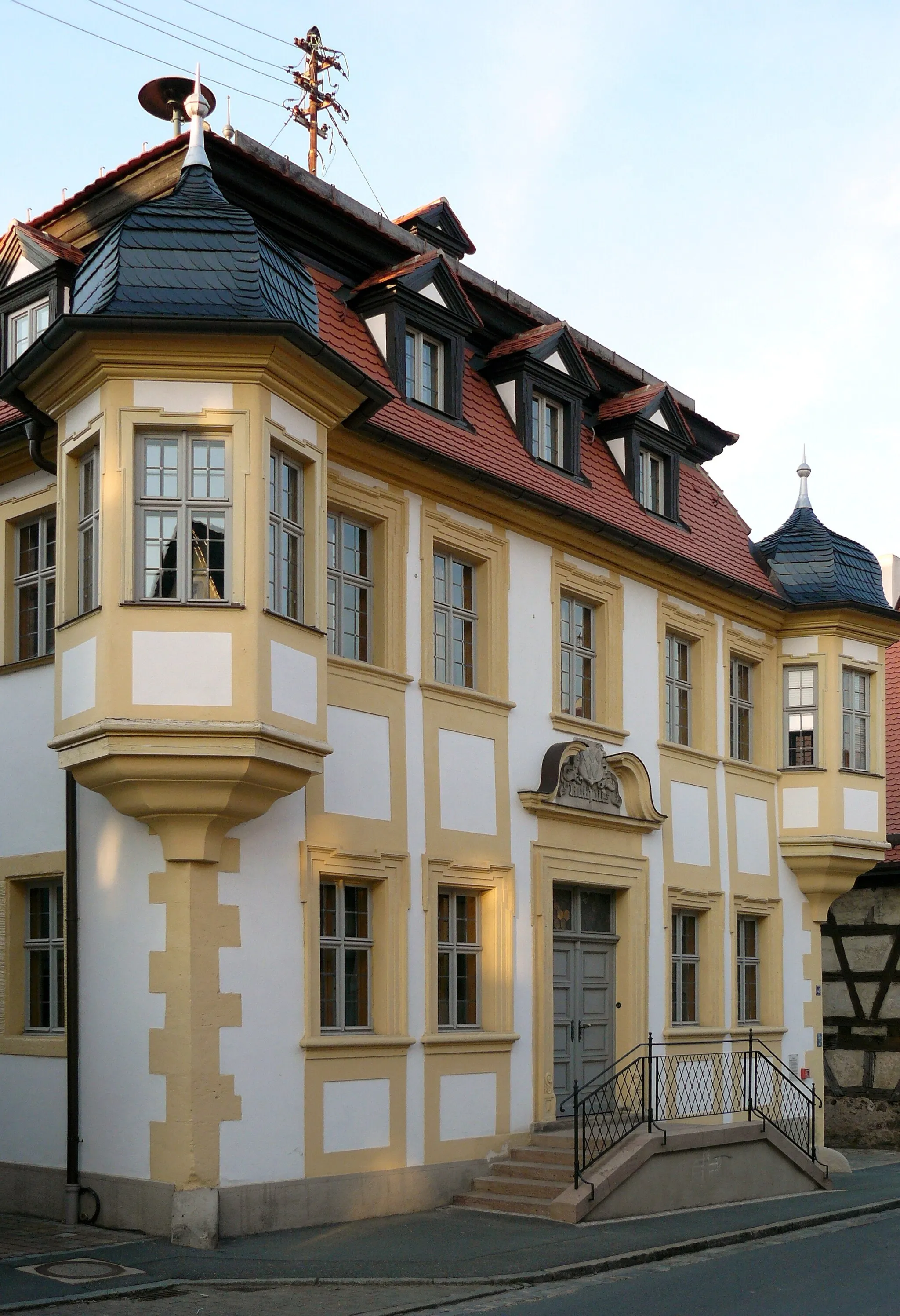 Photo showing: Wilhermsdorf Rathaus, ehemaliges Consulentenhaus