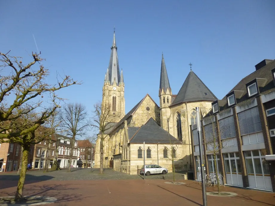 Photo showing: Emsdetten St. Pankratius Kirche, Bild: Wolfgang Schindler