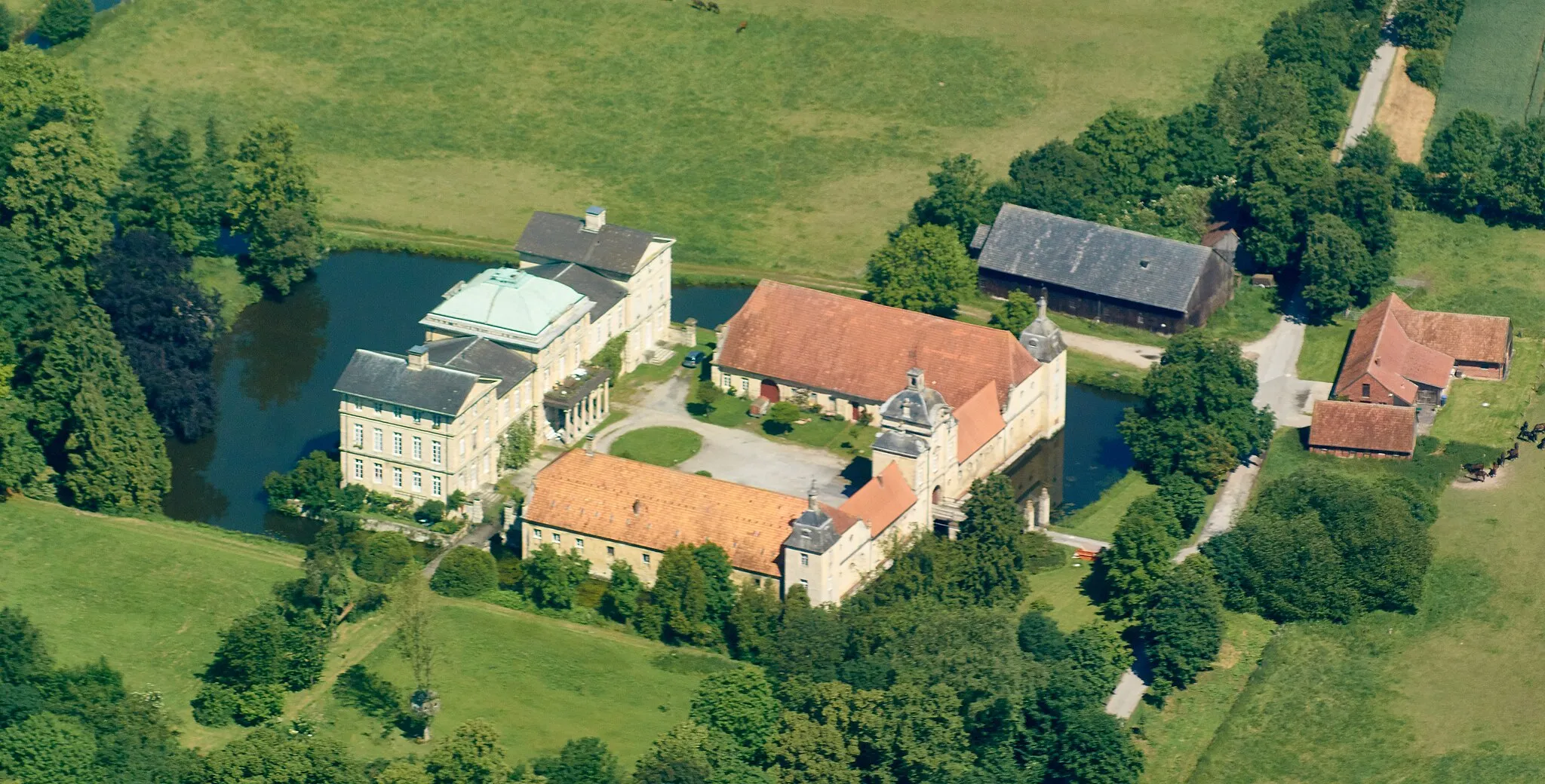 Photo showing: Haus Stapel is a water castle  in Havixbeck, district of Coesfeld, North Rhine-Westphalia, Germany.