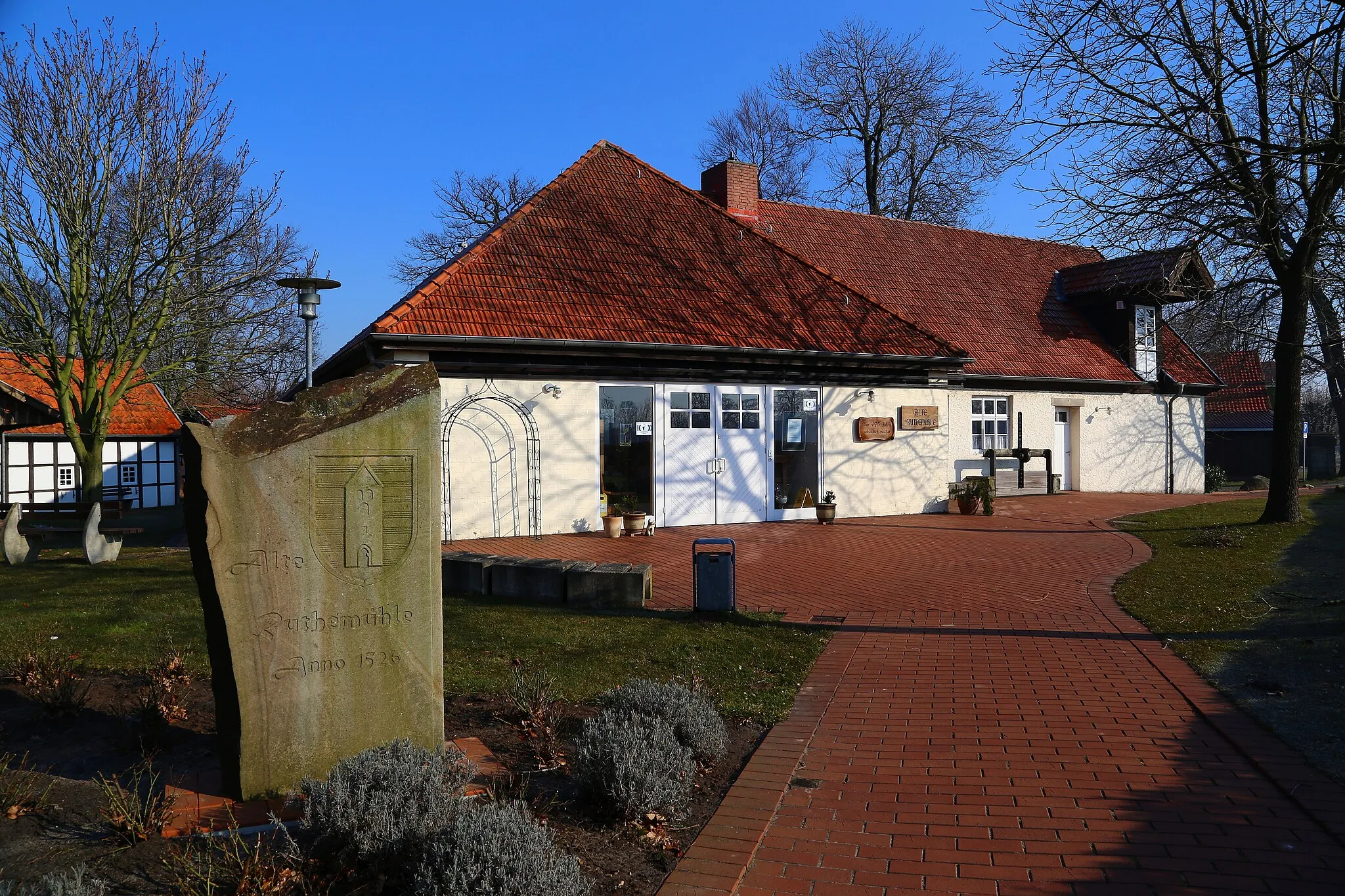 Photo showing: Alte Ruthemühle, a former water mill and now a basket and local museum in Recke, Kreis Steinfurt, North Rhine-Westphalia, Germany.