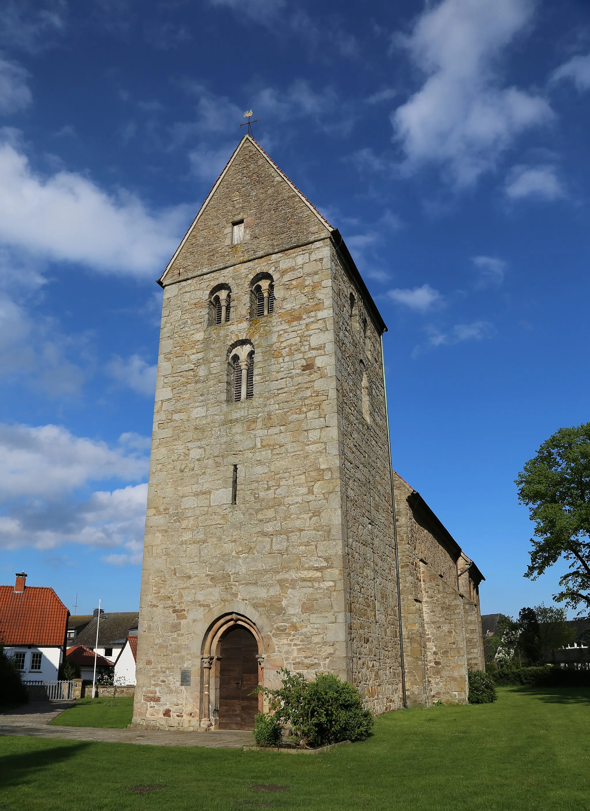 Photo showing: Protestant Church in Recke, Kreis Steinfurt, North Rhine-Westphalia, Germany.