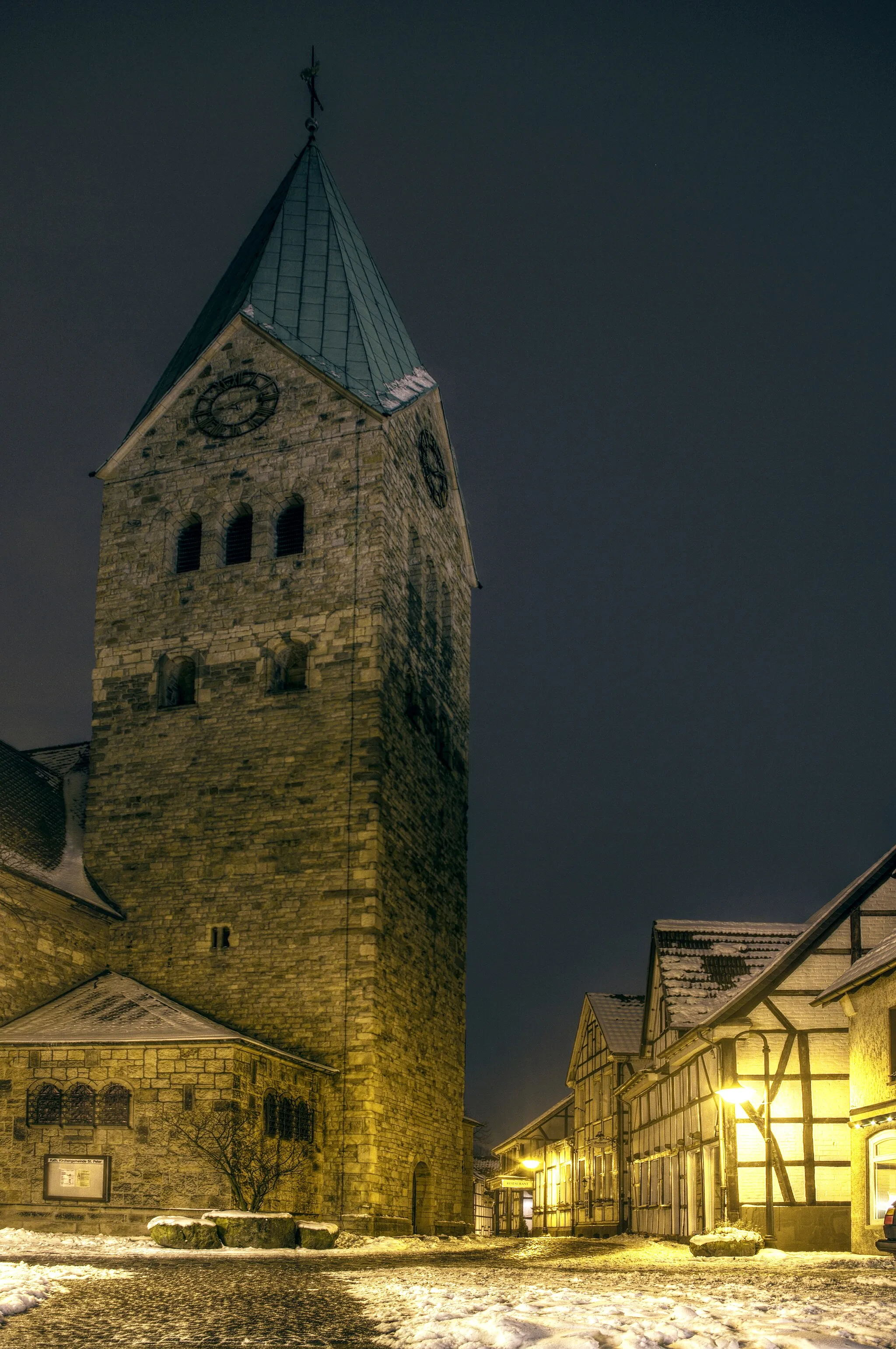 Photo showing: Kirchturm von St. Peter, Waltrop