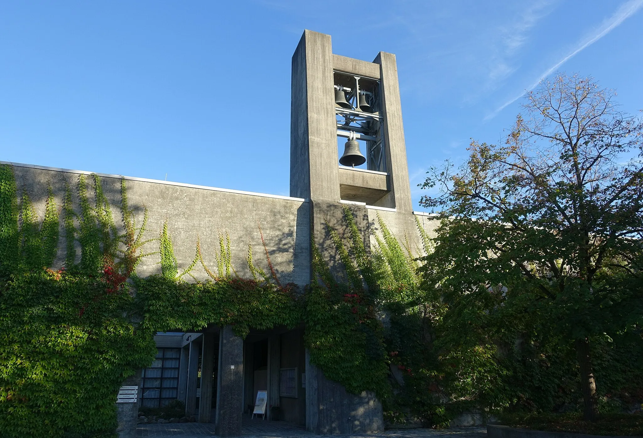 Photo showing: Evangelische Christuskirche in Bad Füssing