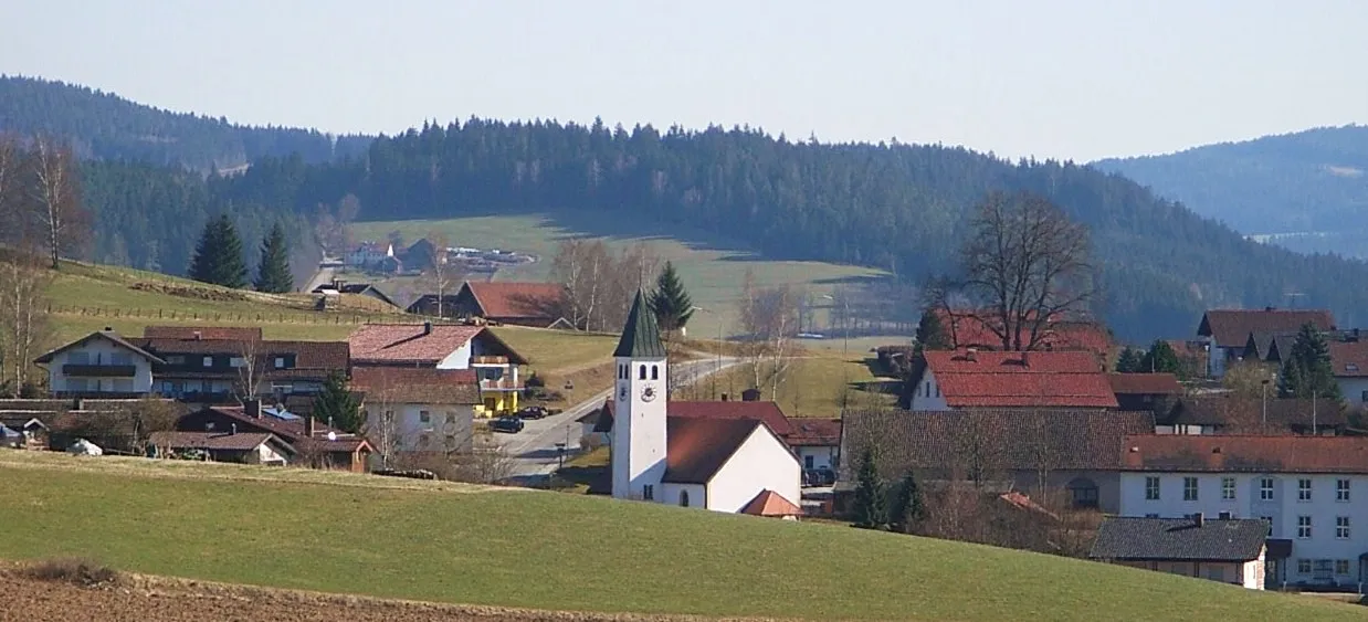 Photo showing: General view of Geiersthal from north-west.