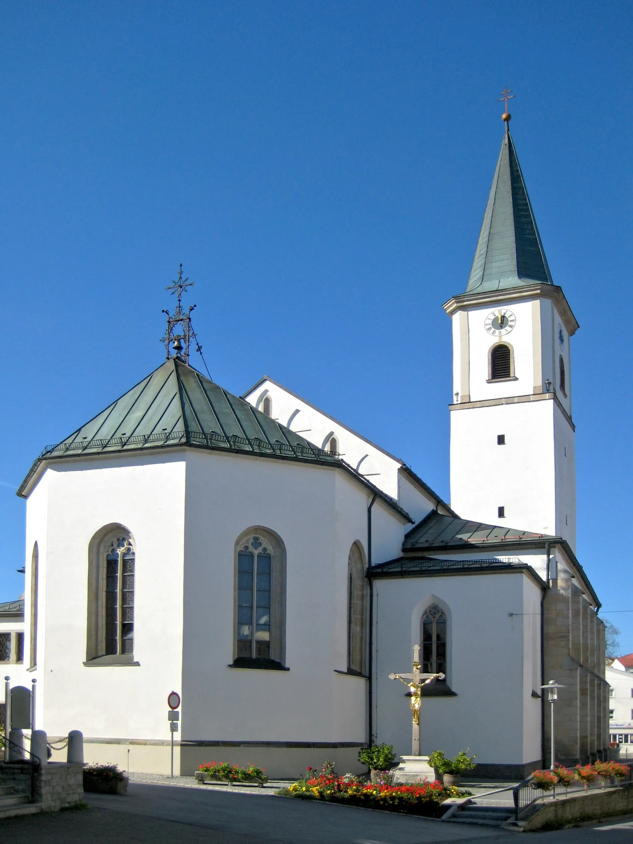 Photo showing: Perlesreut, view of St Andrew Parish Church from north-east.