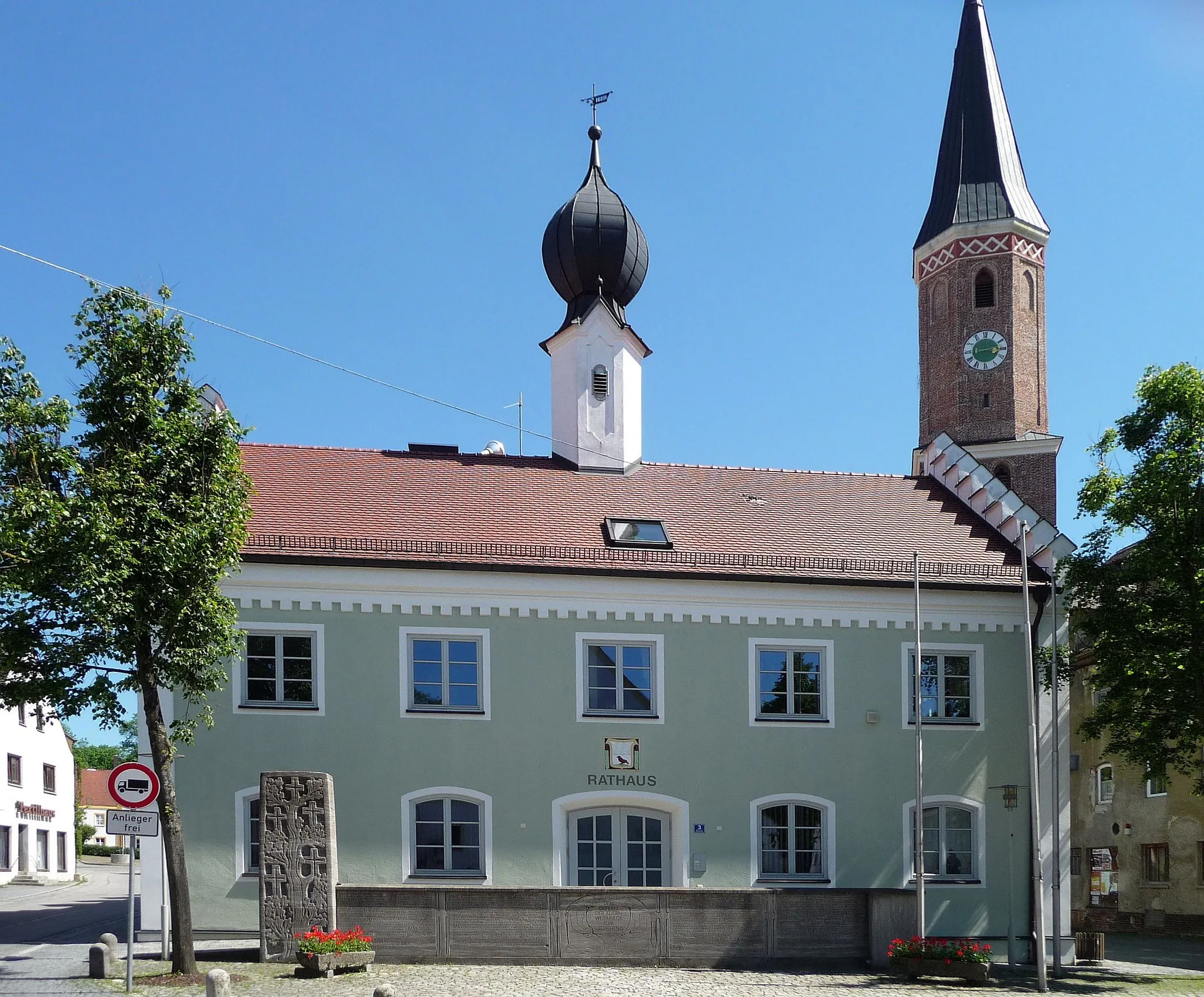 Photo showing: Das Rathaus von Pfeffenhausen
