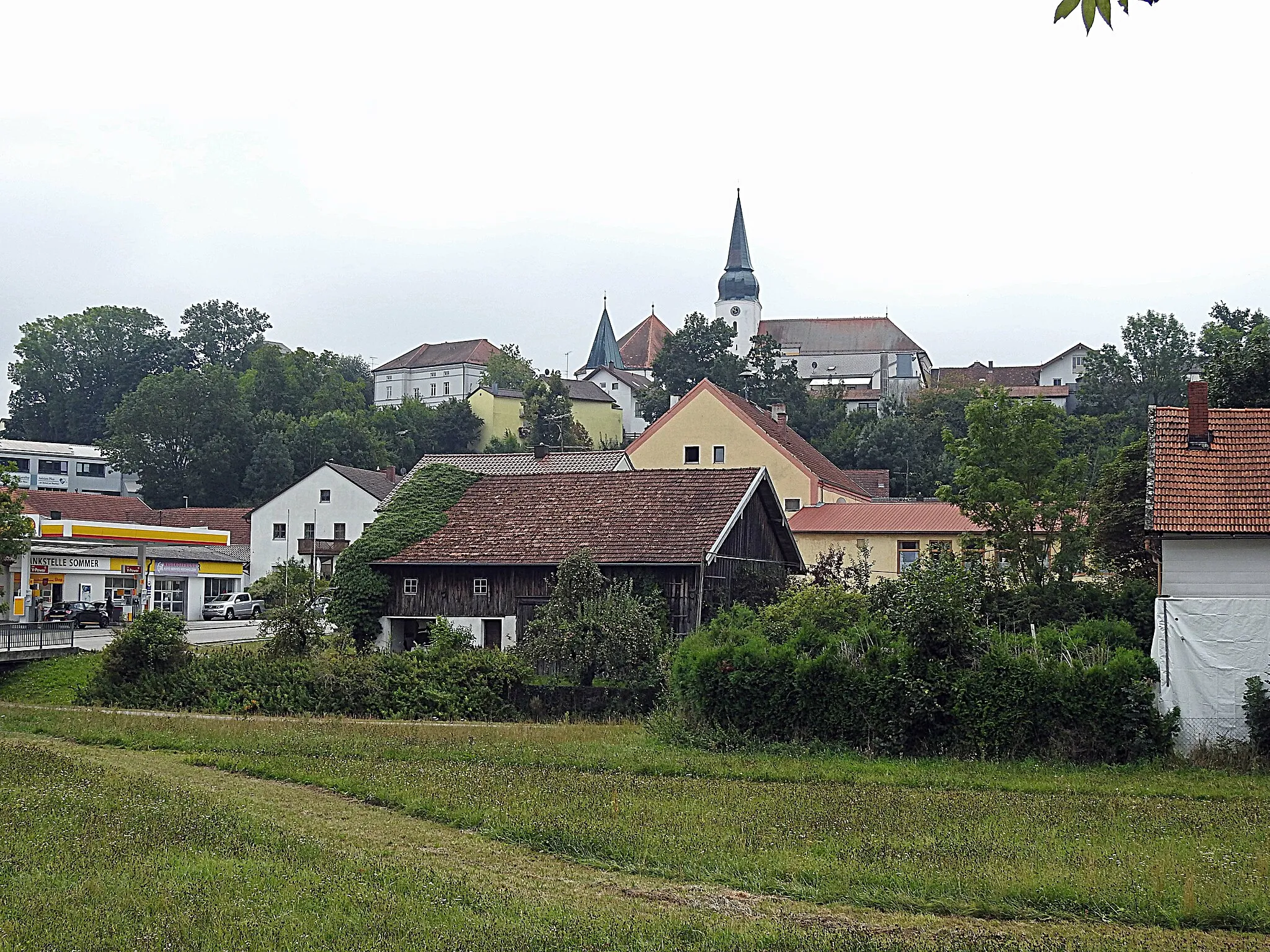 Photo showing: Simbach -  Ortsmitte von Norden