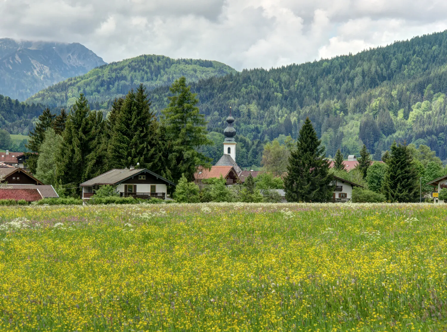Photo showing: Inzell Panorama Kirche St. Michael