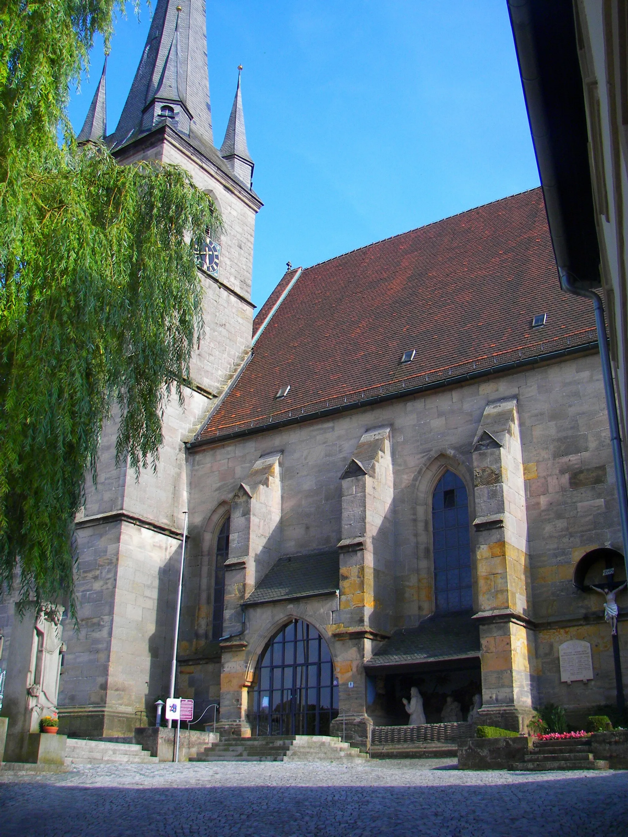 Photo showing: Katholische Kirche in Altenkustadt