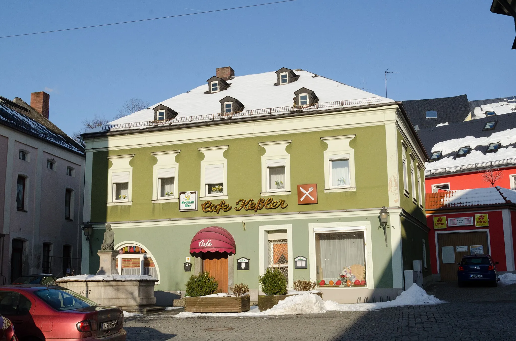 Photo showing: Arzberg, Marktplatz 9,002