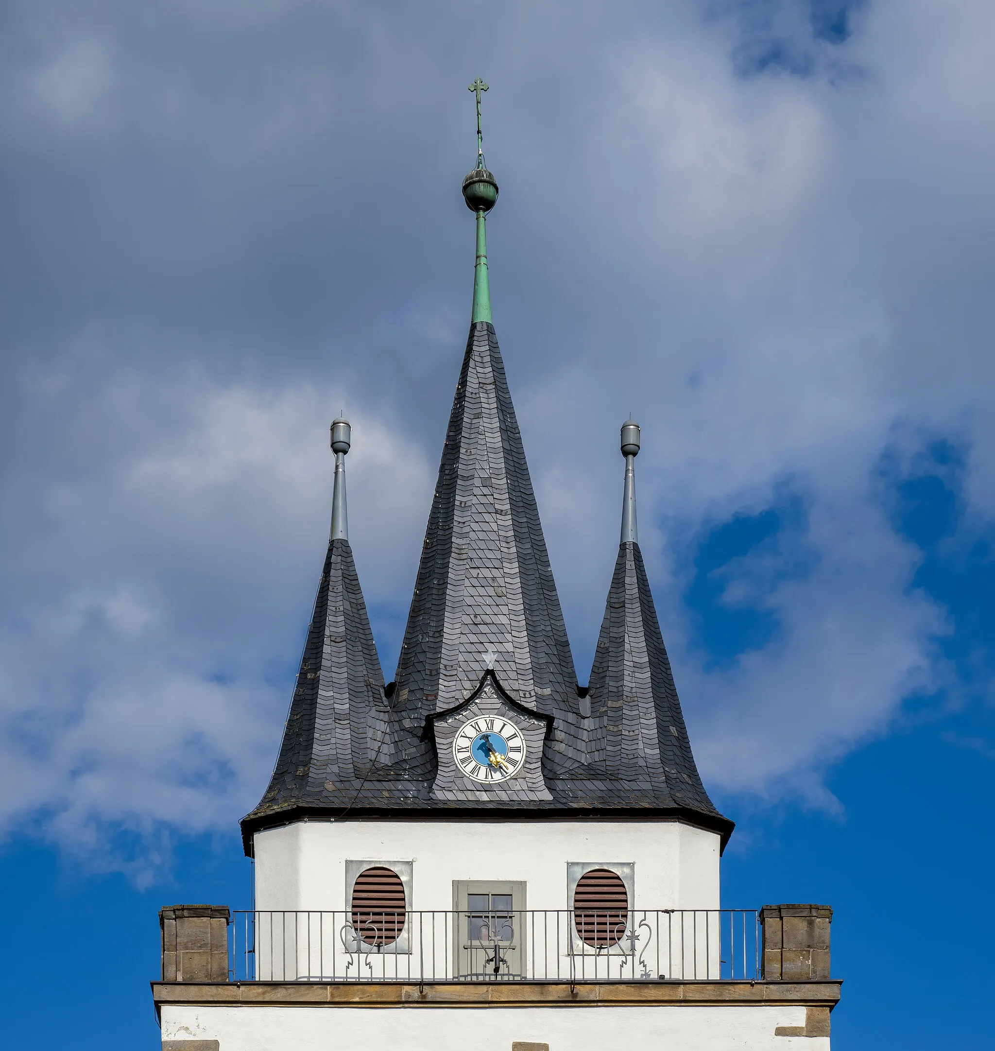 Photo showing: Tower of the Bartholomew Church in Glashütten near Bayreuth