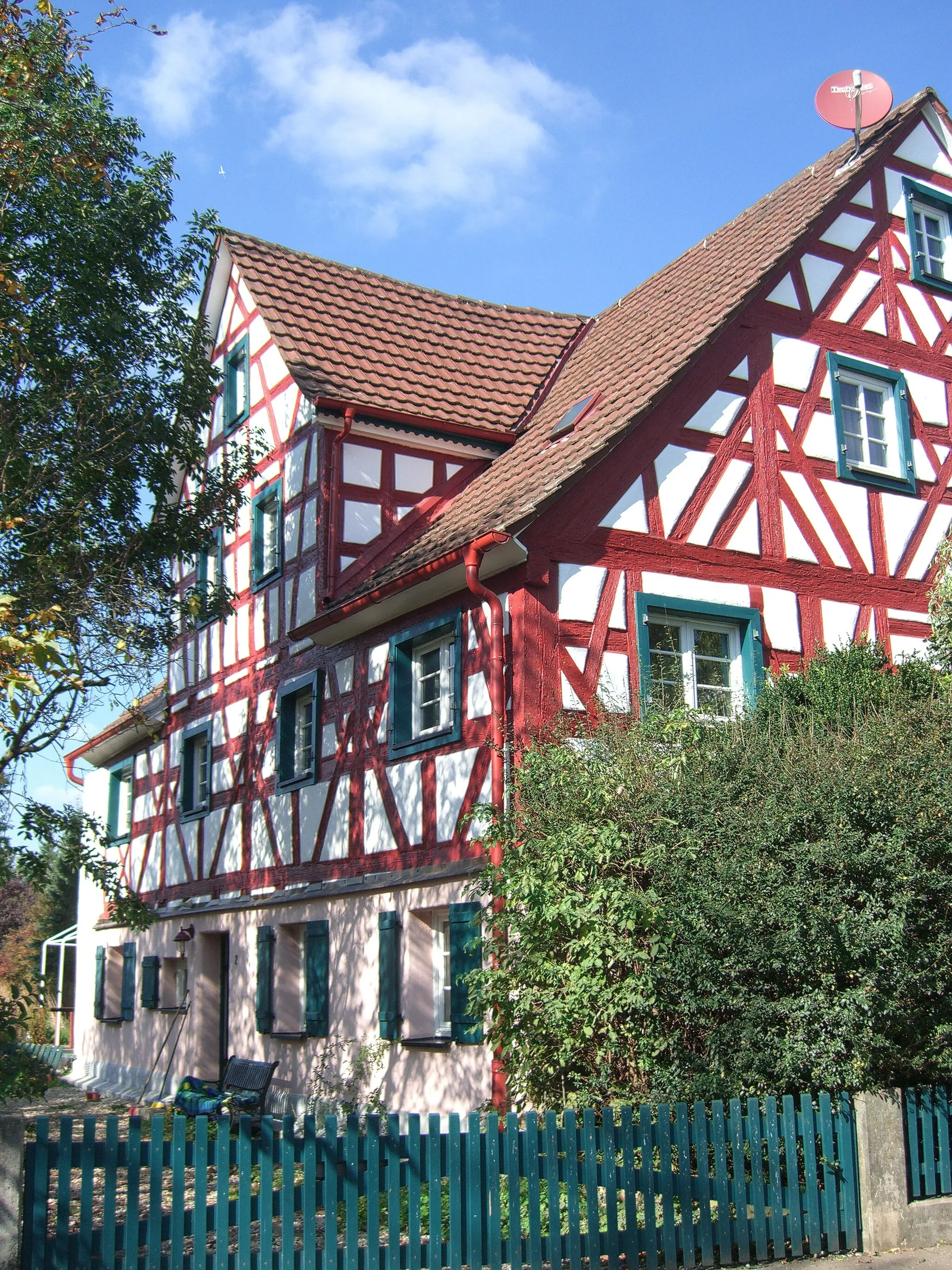 Photo showing: Timbered house in Igensdorf in Bavaria, Germany.