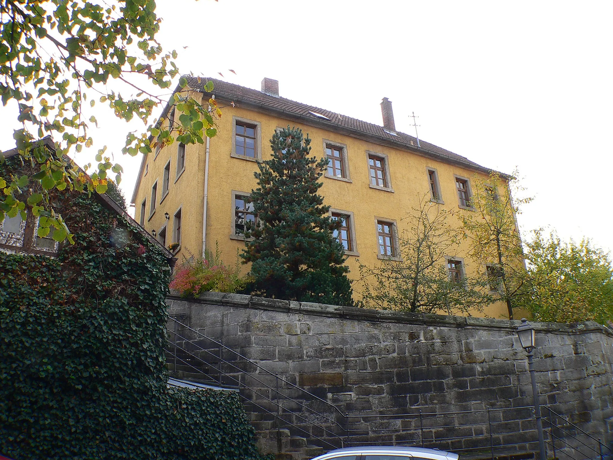 Photo showing: Mittleres/Altes Schloss in Küps, Bayern, Regierungsbezirk Oberfranken, Landkreis Kronach