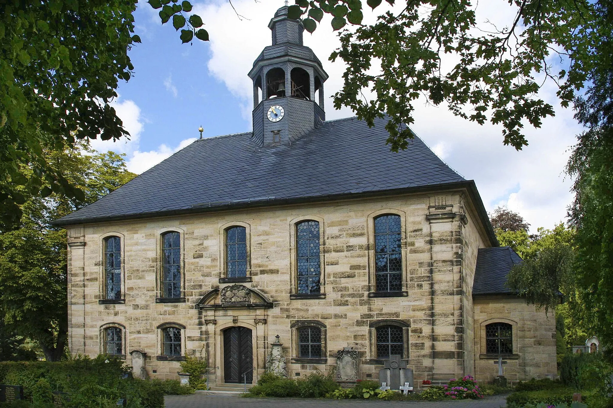 Photo showing: ev. Auferstehungskirche (Friedhofskirche) in Neustadt bei Coburg, Landkreis Coburg