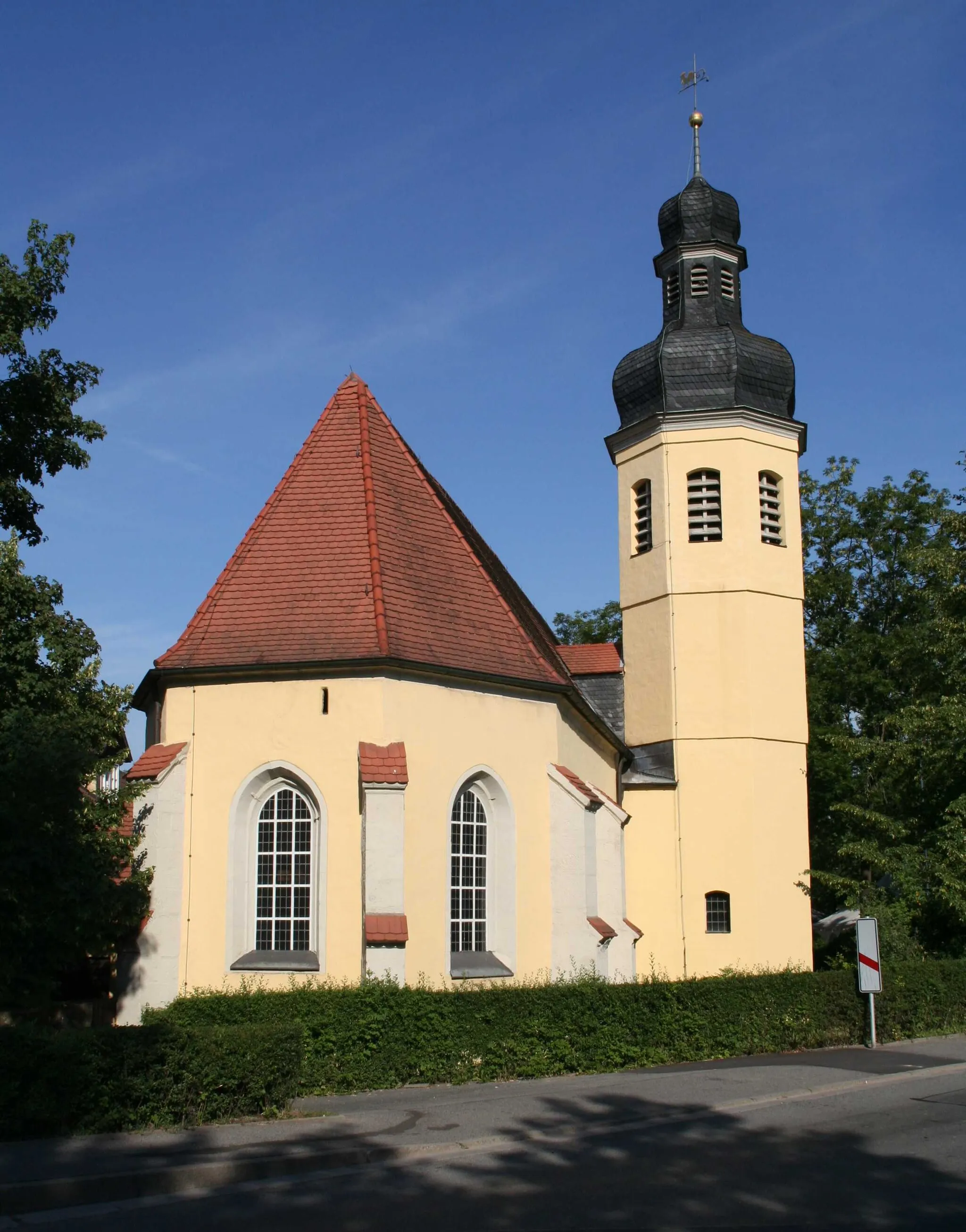 Photo showing: ev. Kirche Oeslau ental evangelische St.-Johannis-Kirche in Oeslau OT Rödentals,  Landkreis Coburg