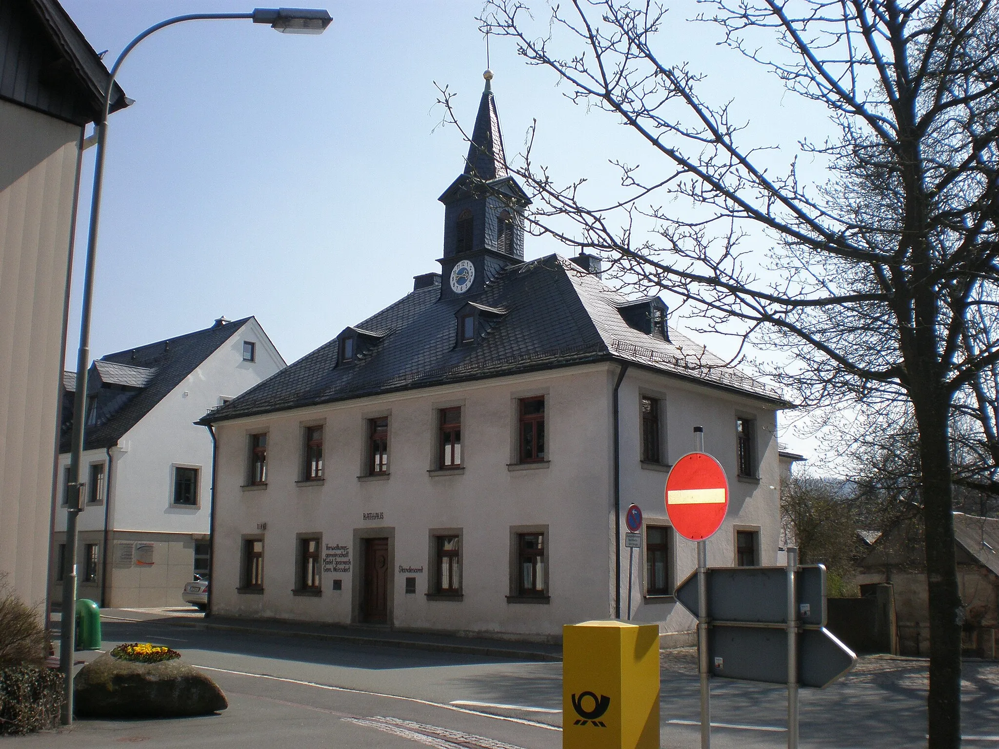 Photo showing: The townhall in Sparneck.