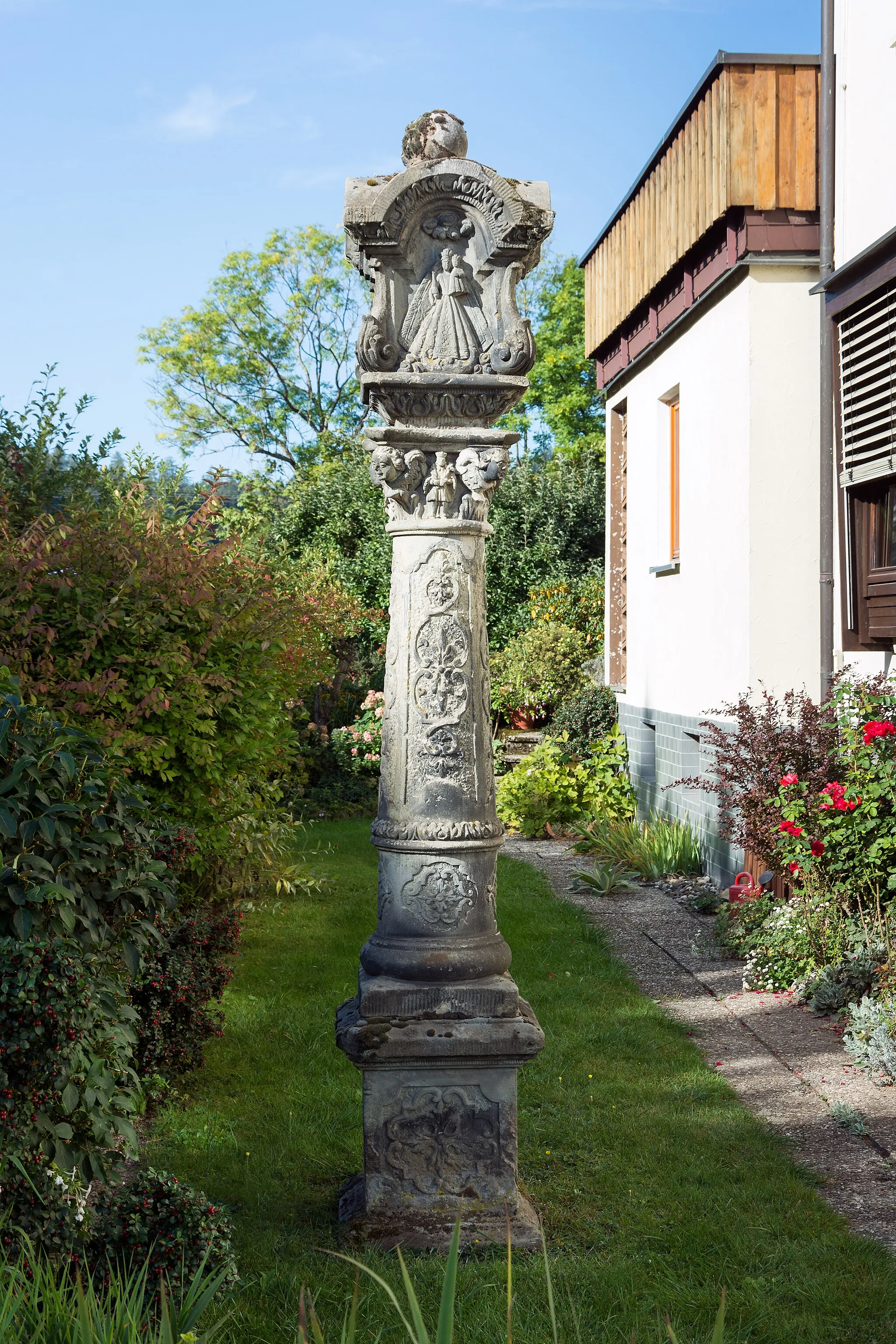 Photo showing: This is a picture of the Bavarian Baudenkmal (cultural heritage monument) with the ID