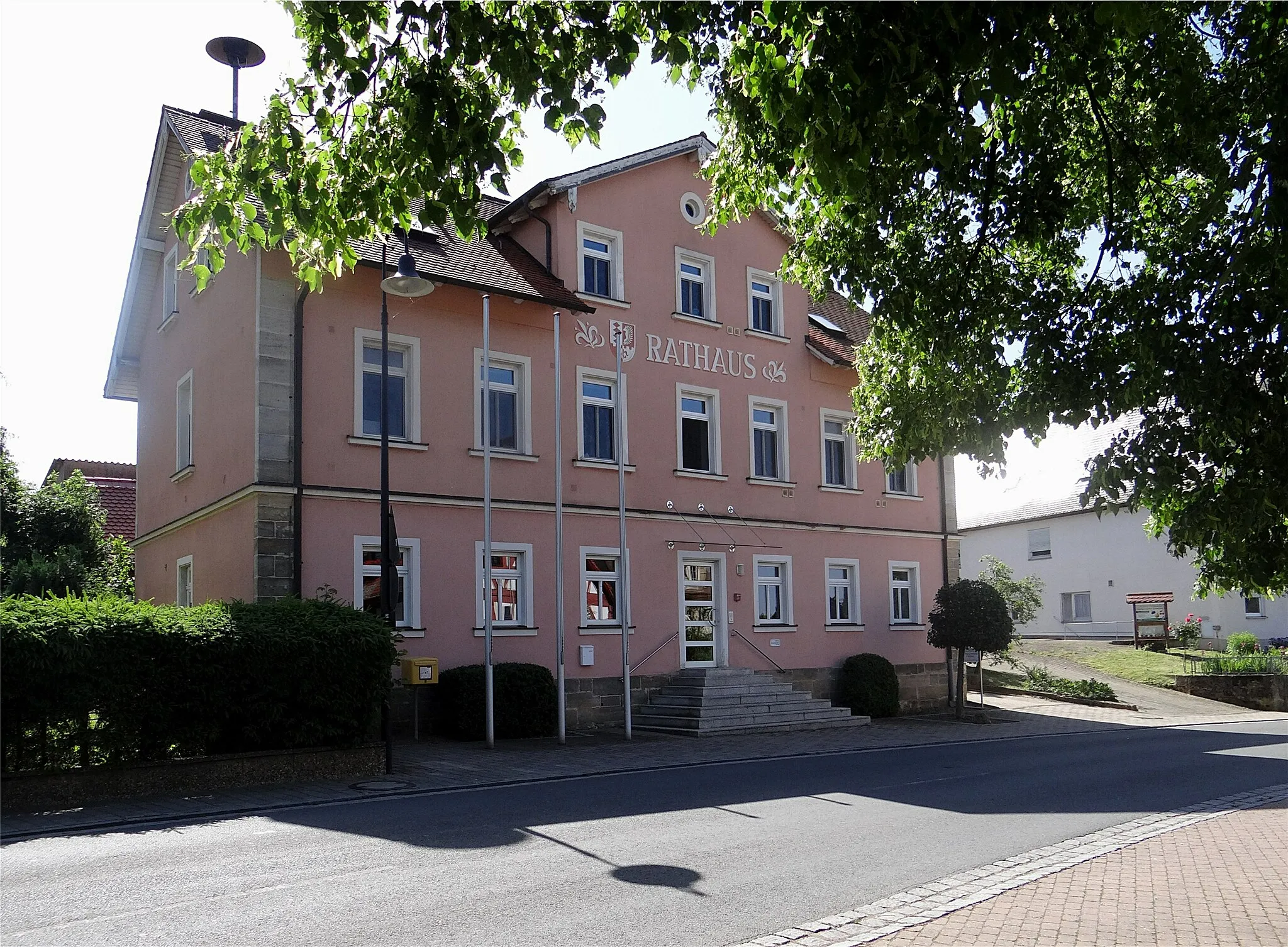 Photo showing: Mairie de Wiesenthau, Arrondissement de Forchheim, Allemagne.