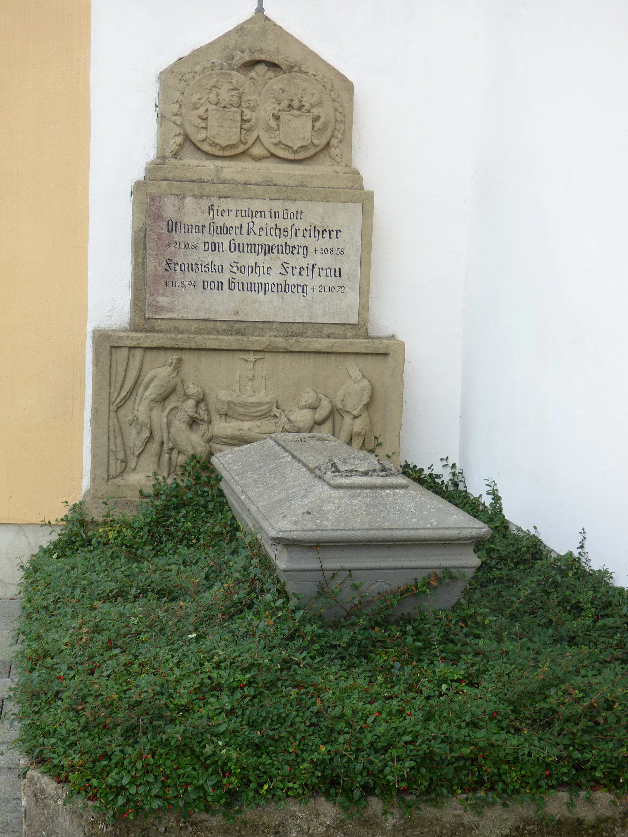 Photo showing: Grabanlage der Freiherren von Gumppenberg