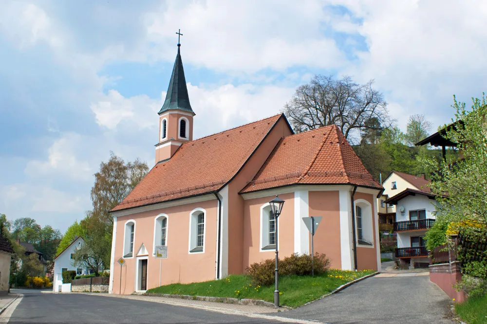 Photo showing: Katholische Nebenkirche St. Sebastian in Hohenfeld