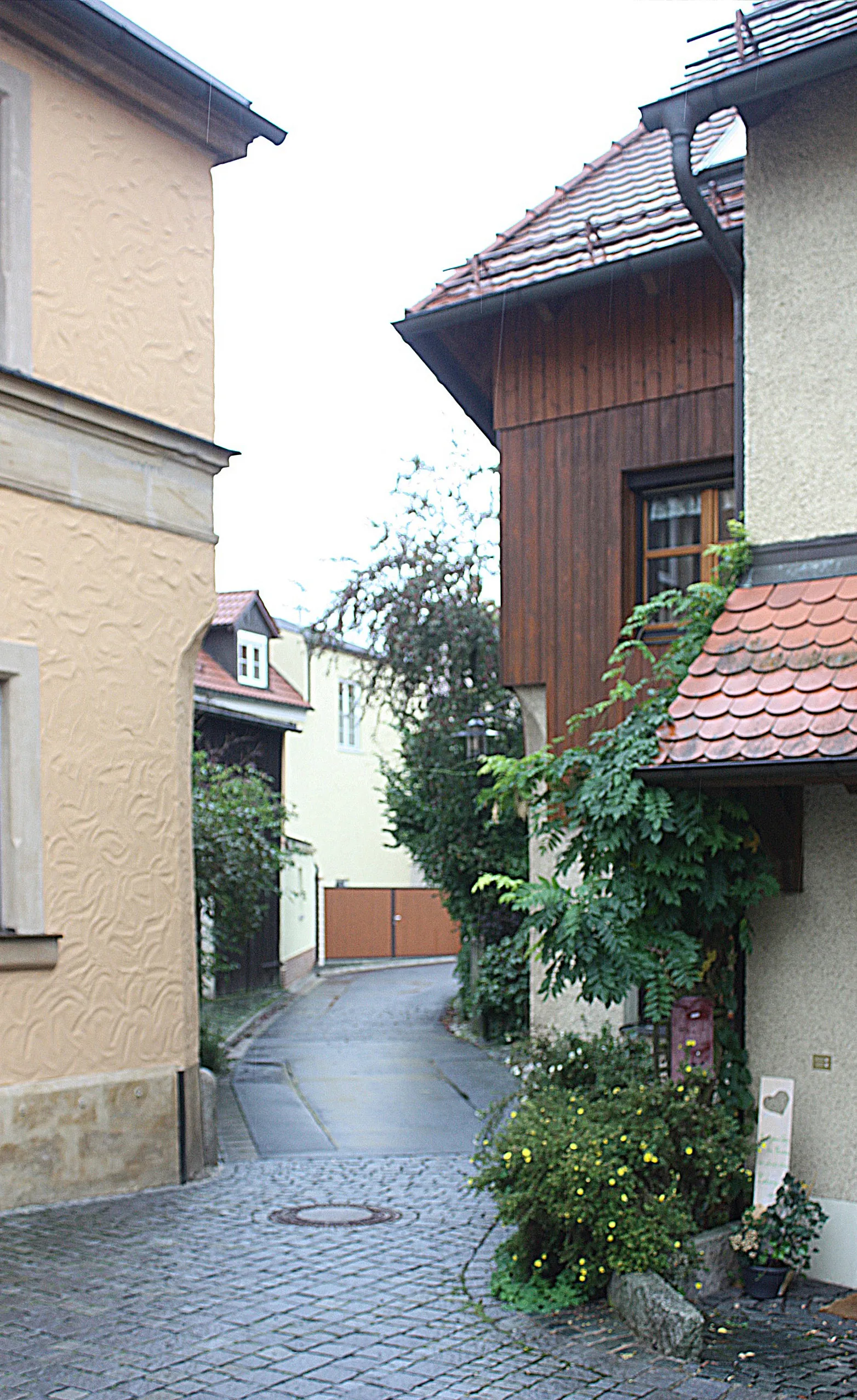 Photo showing: Kemnath, a part of the street Weihergraben