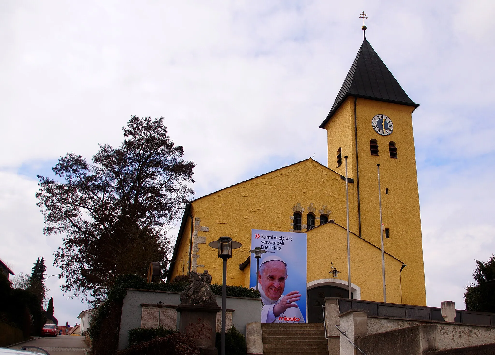 Photo showing: kath. Pfarrkirche in Lappersdorf